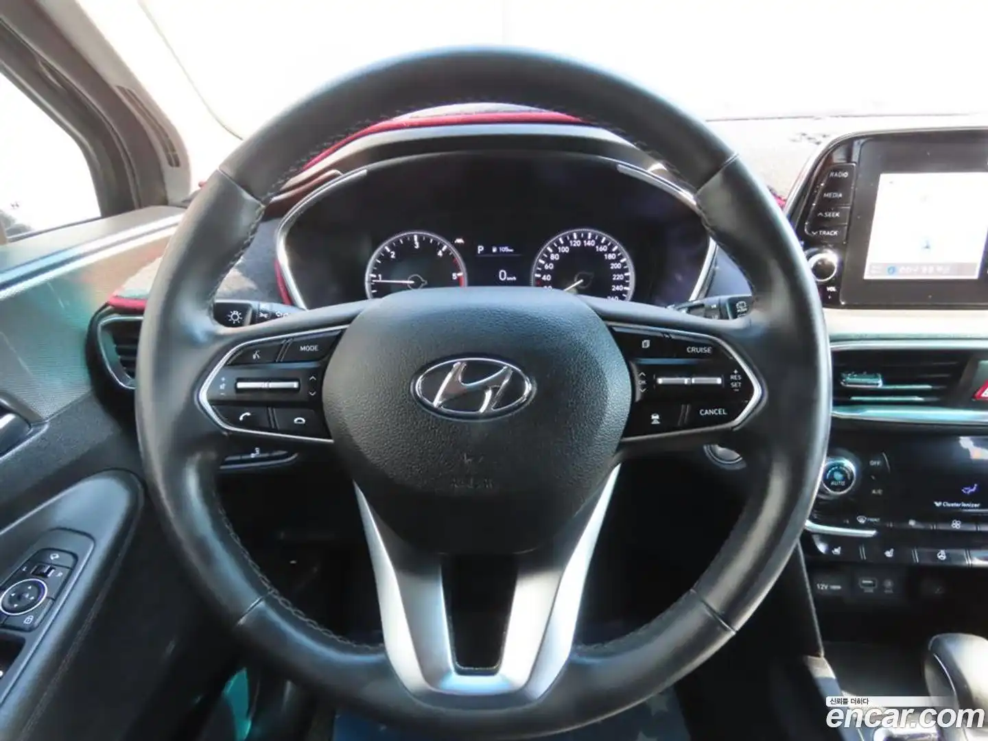 Santafe Hyundai 2018.8-OPTION-015