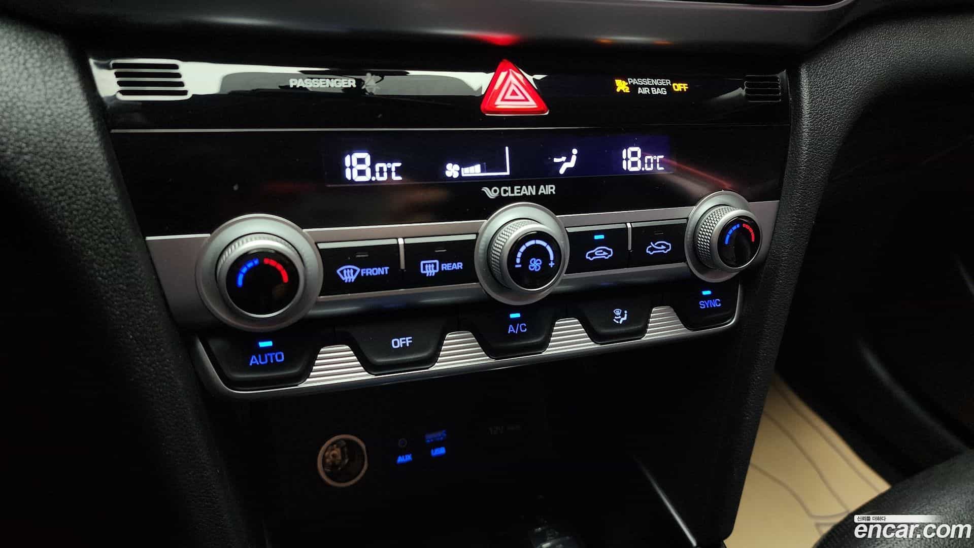AVANTE Hyundai 2018.10-OPTION-020