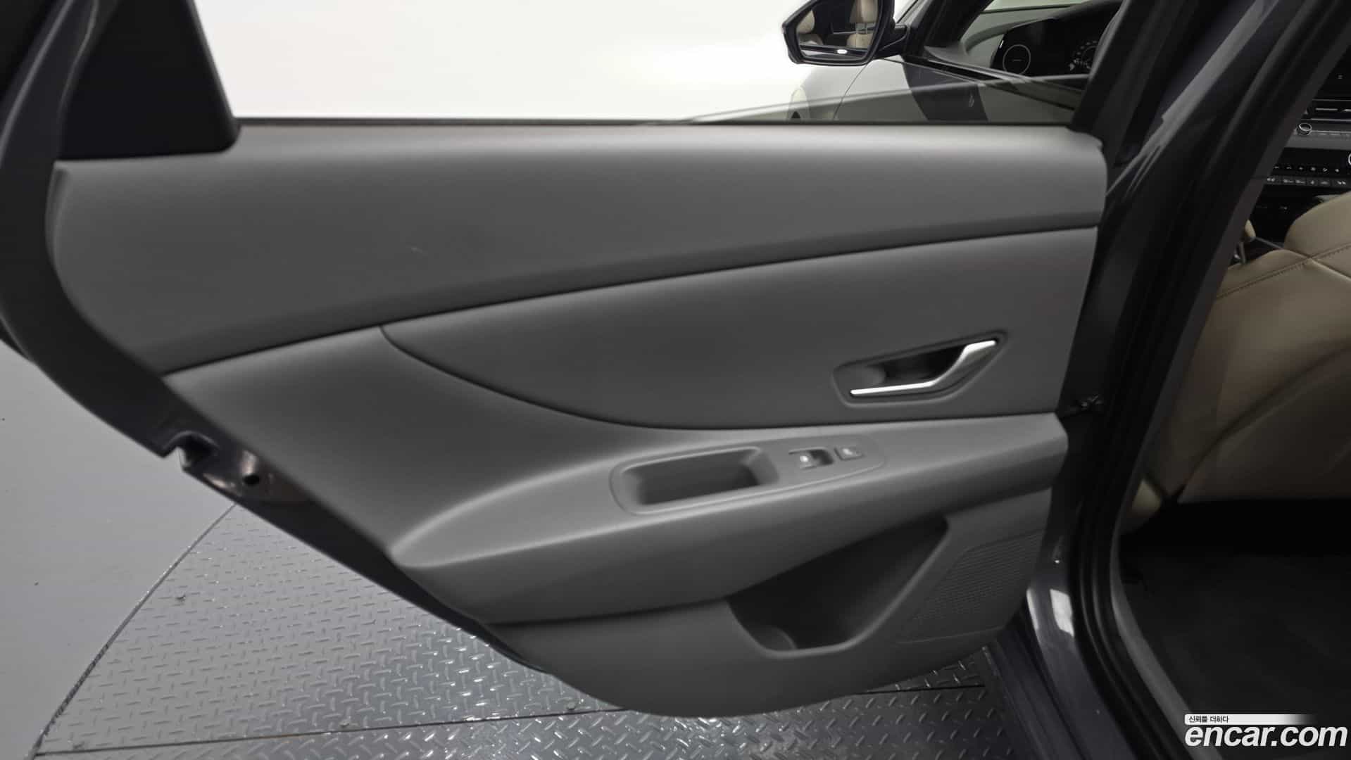 AVANTE Hyundai 2023.7-INNER-035