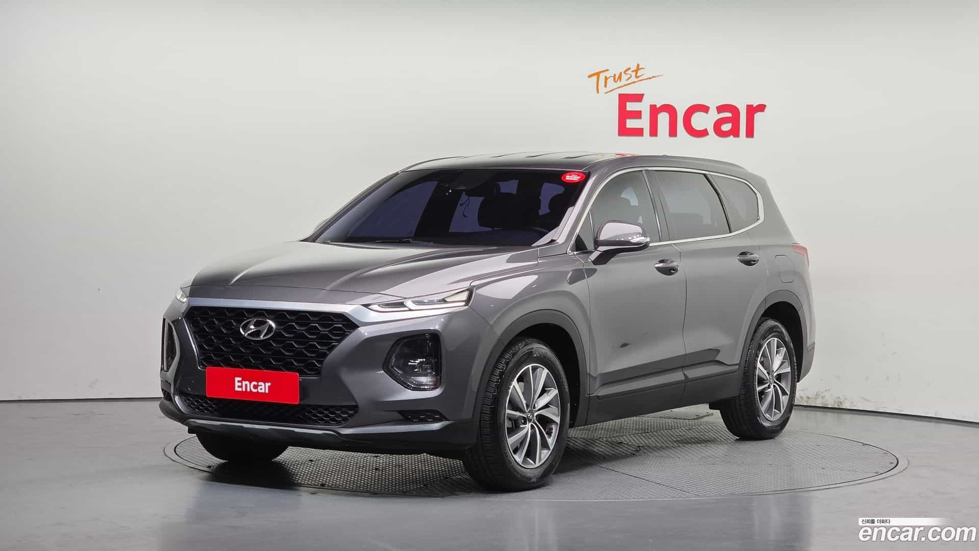 Santafe Hyundai 2018.8-OUTER-001