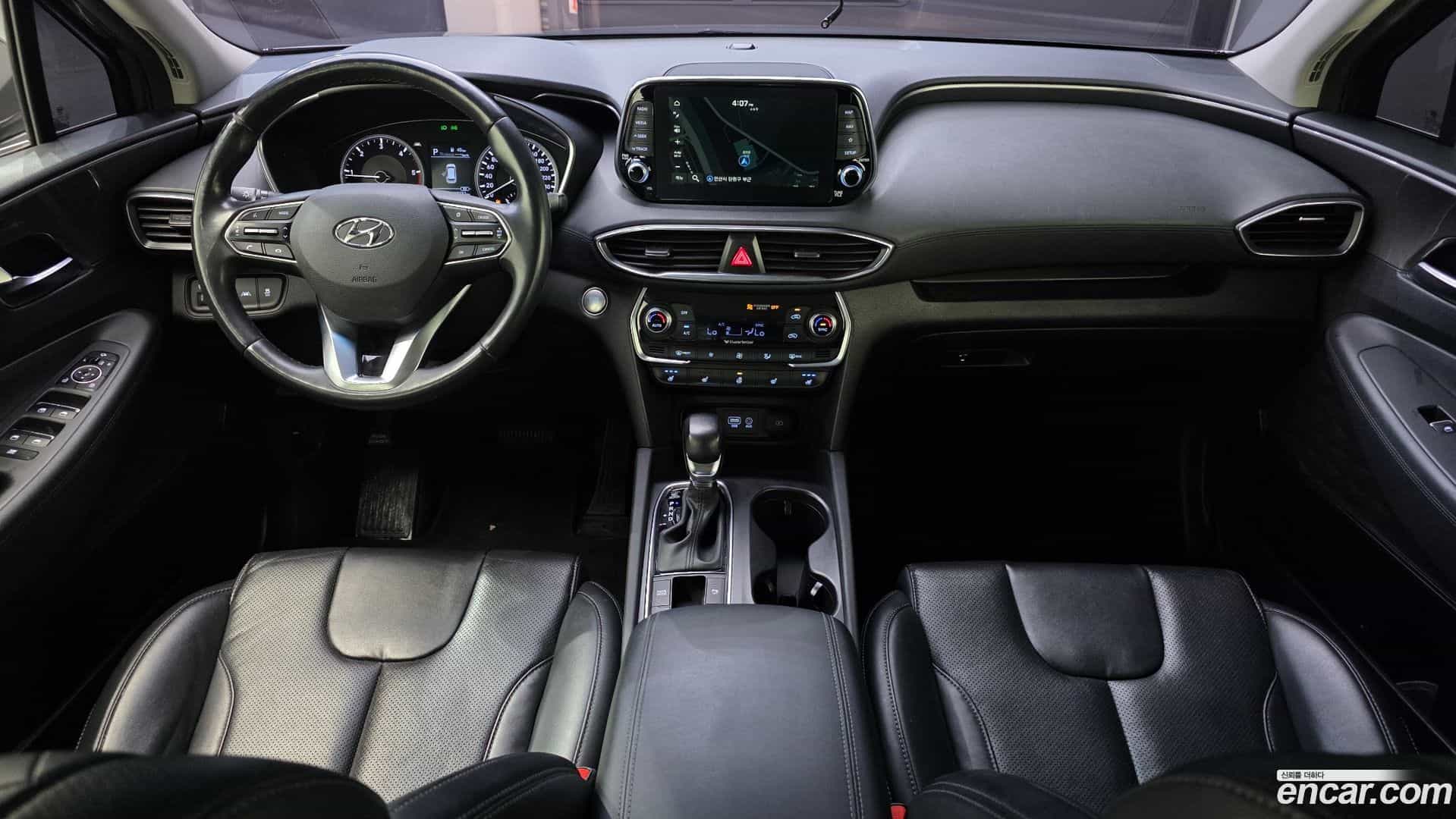 Santafe Hyundai 2018.8-INNER-007