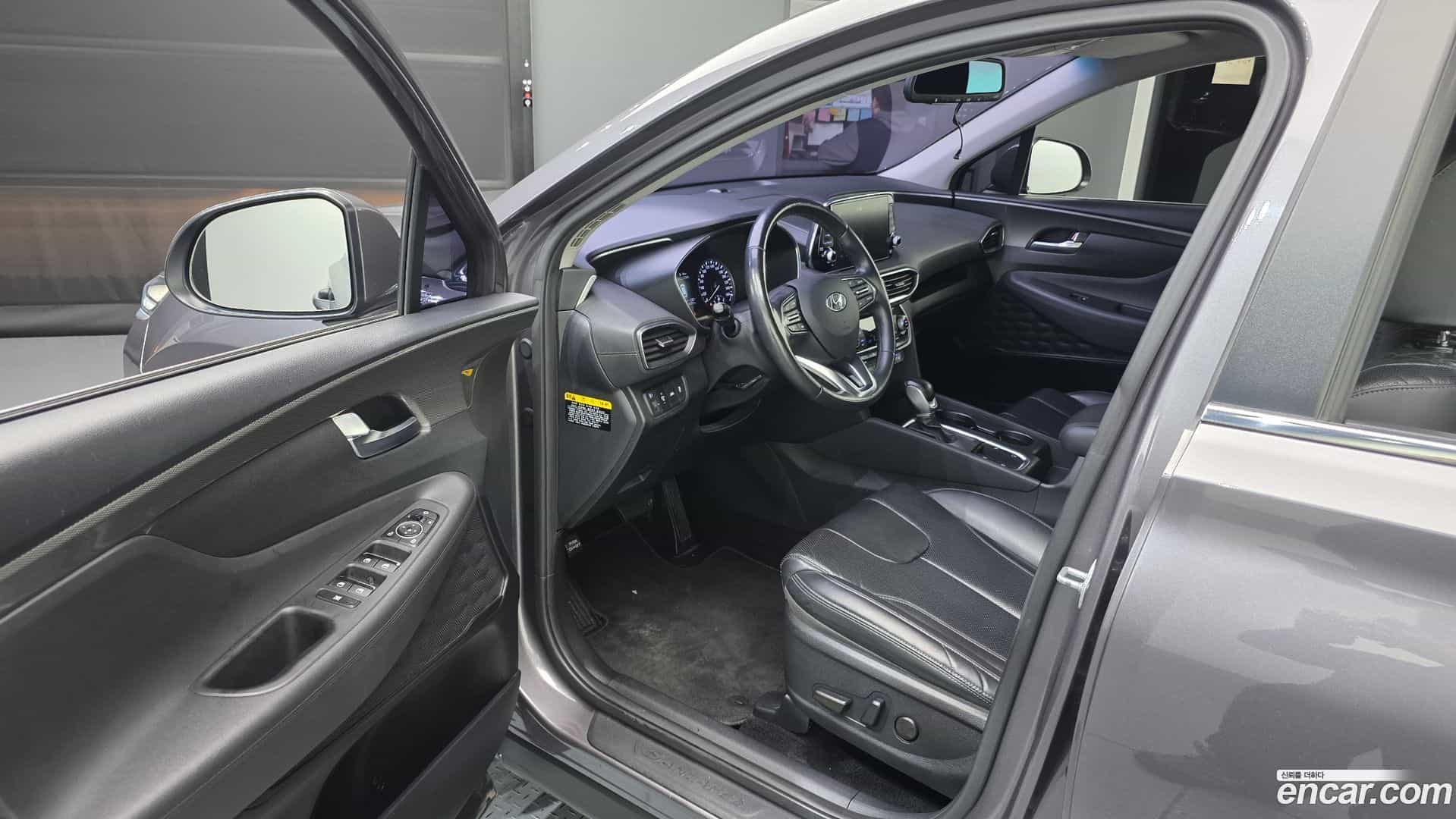 Santafe Hyundai 2018.8-INNER-010