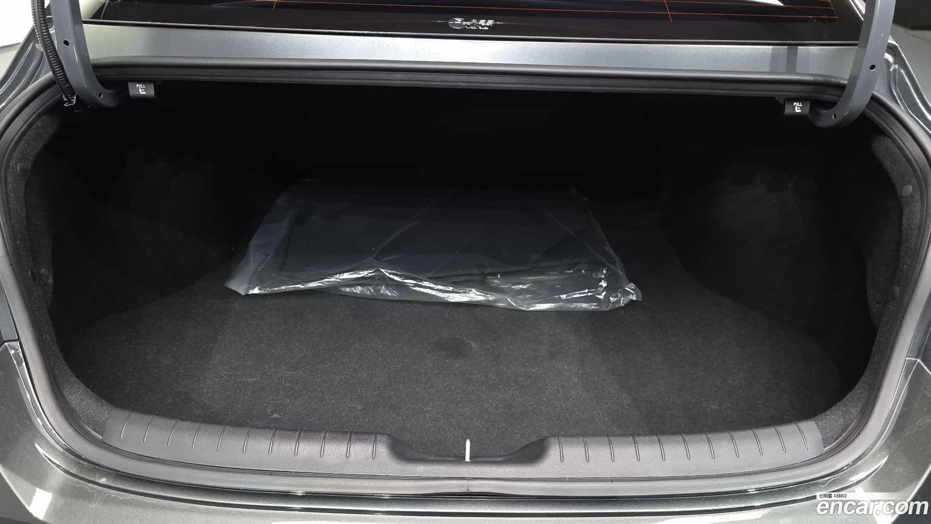 AVANTE Hyundai 2020.11-OPTION-024