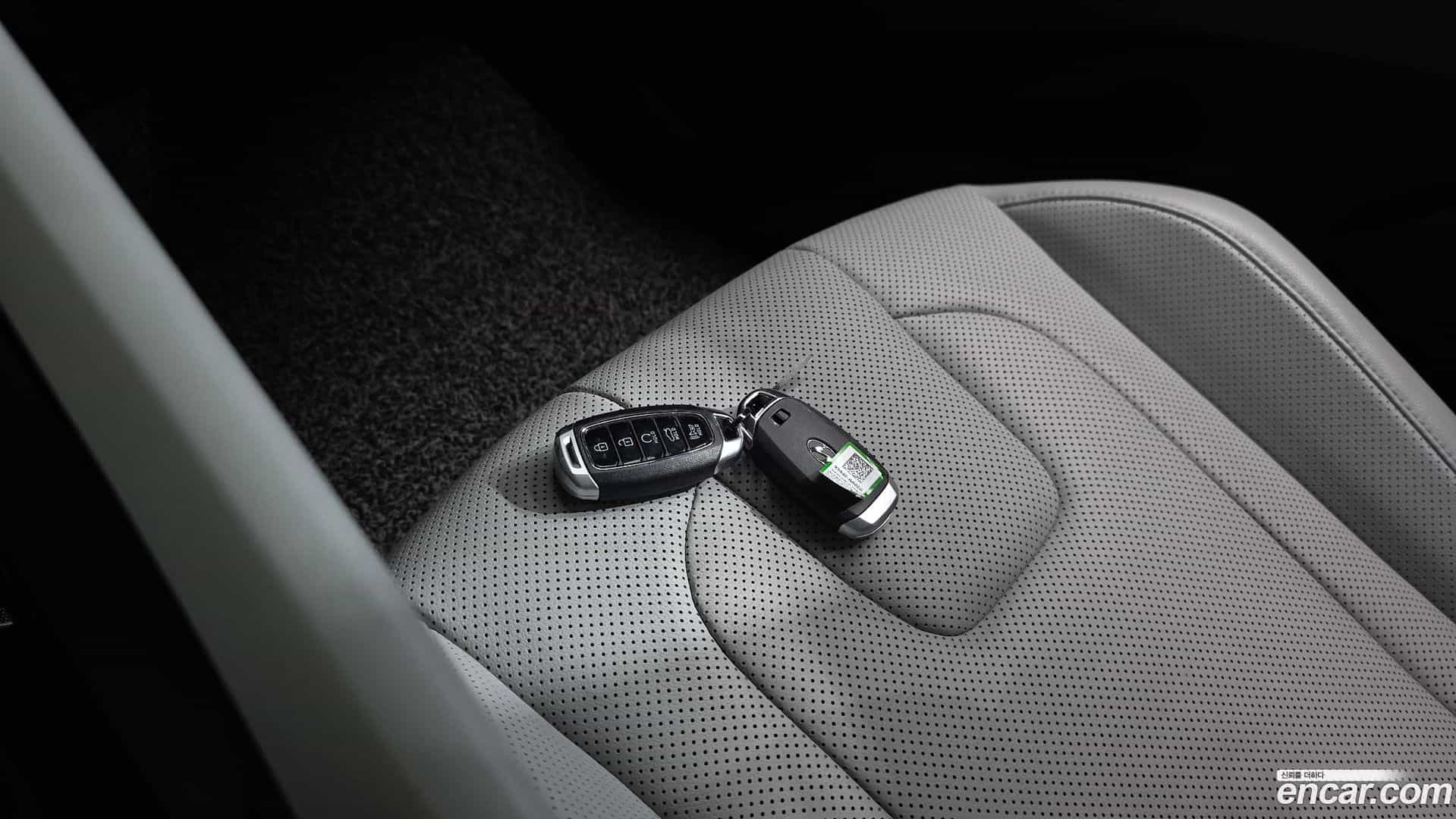AVANTE Hyundai 2020.11-OPTION-045