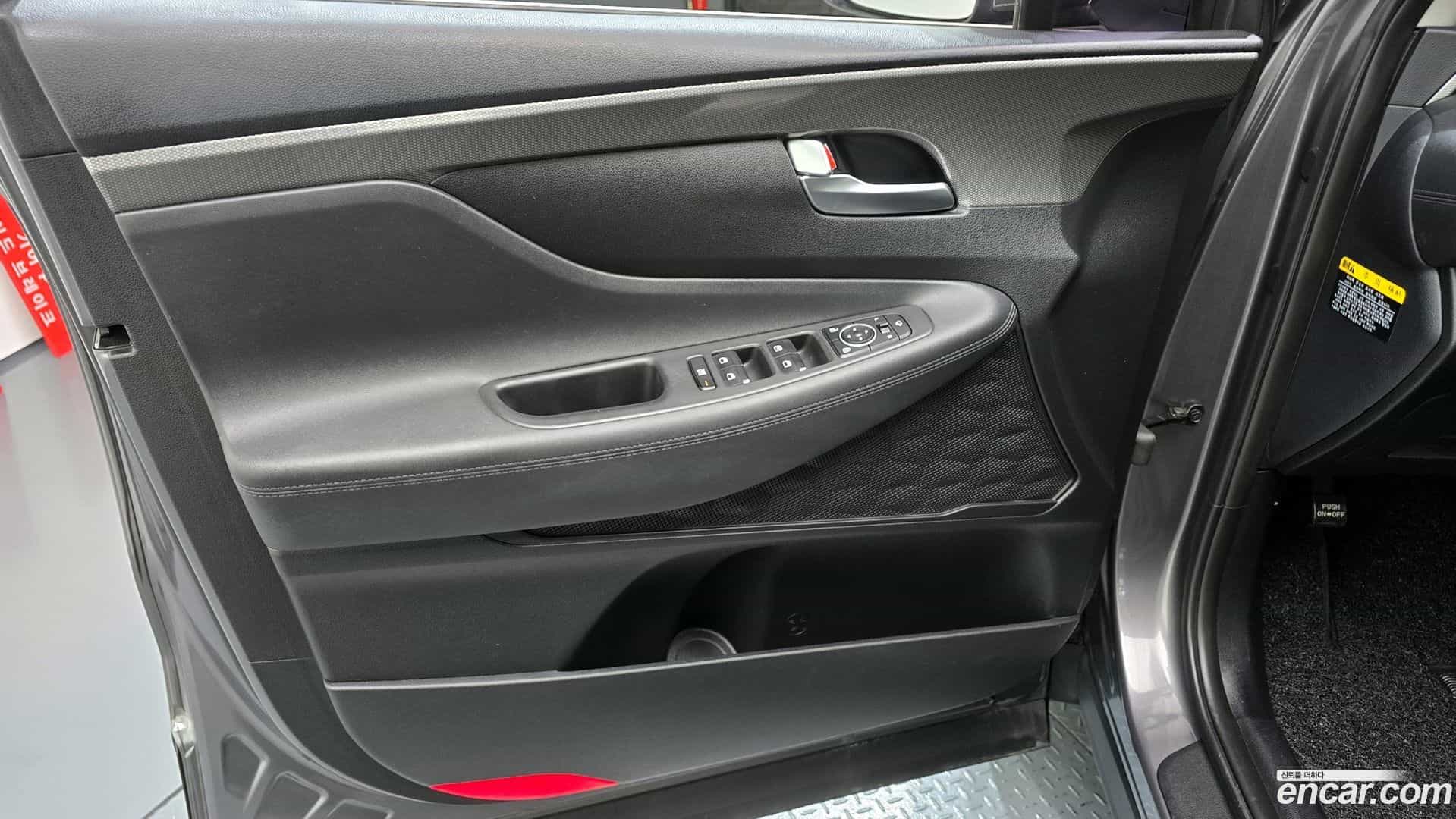 Santafe Hyundai 2018.7-INNER-034
