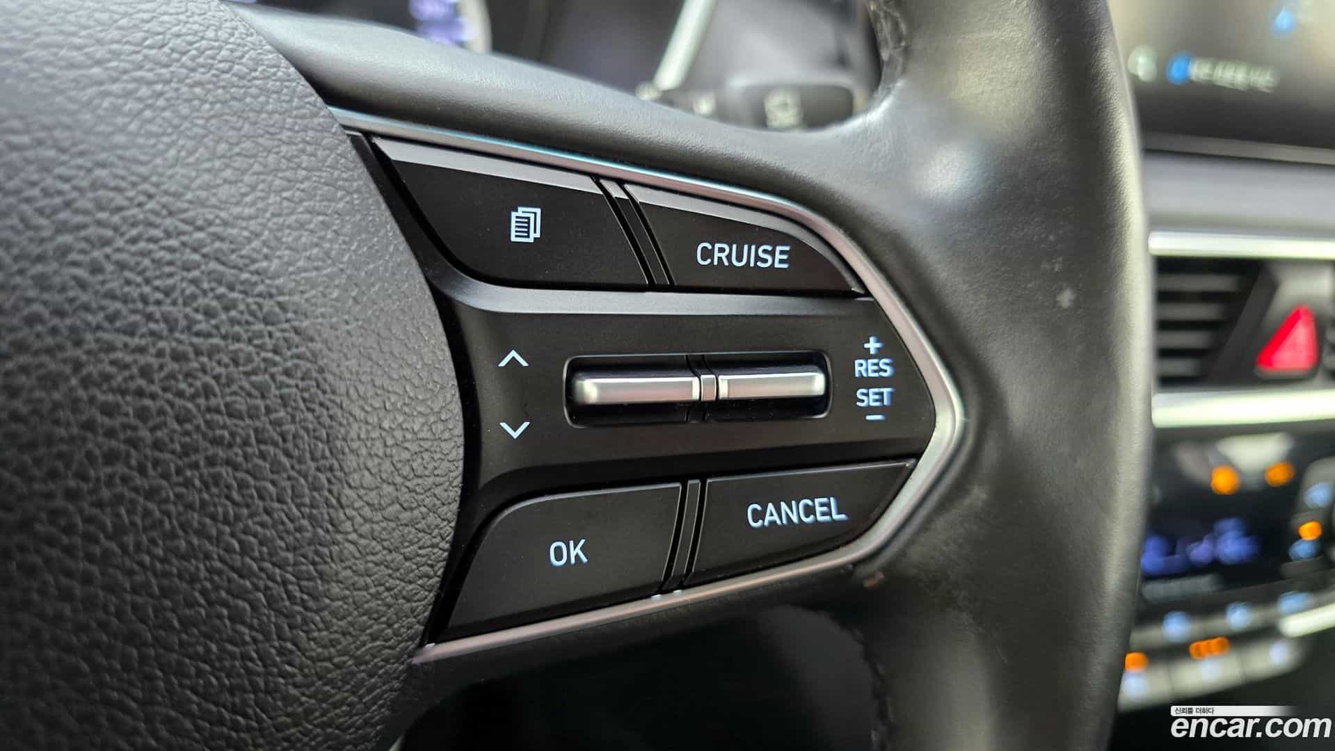 Santafe Hyundai 2018.7-OPTION-040