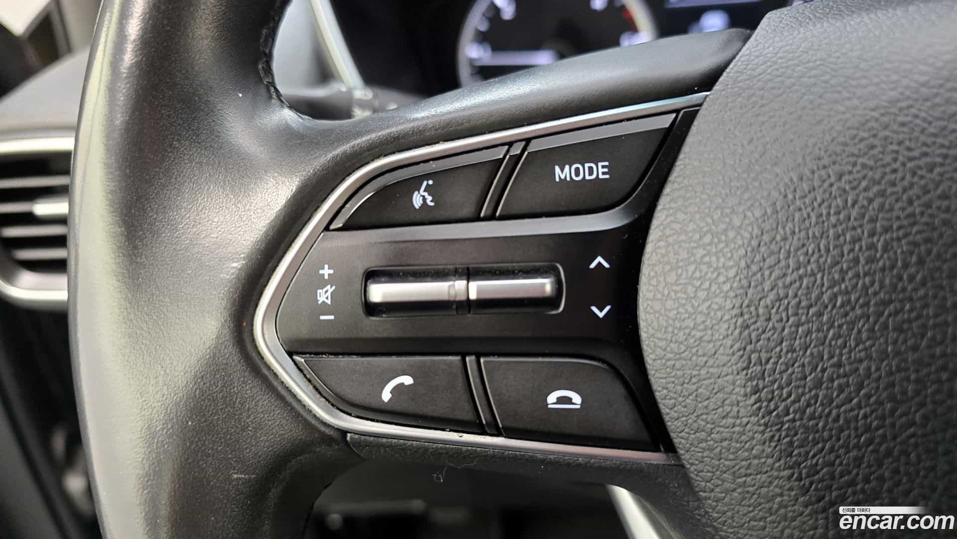 Santafe Hyundai 2018.7-OPTION-043