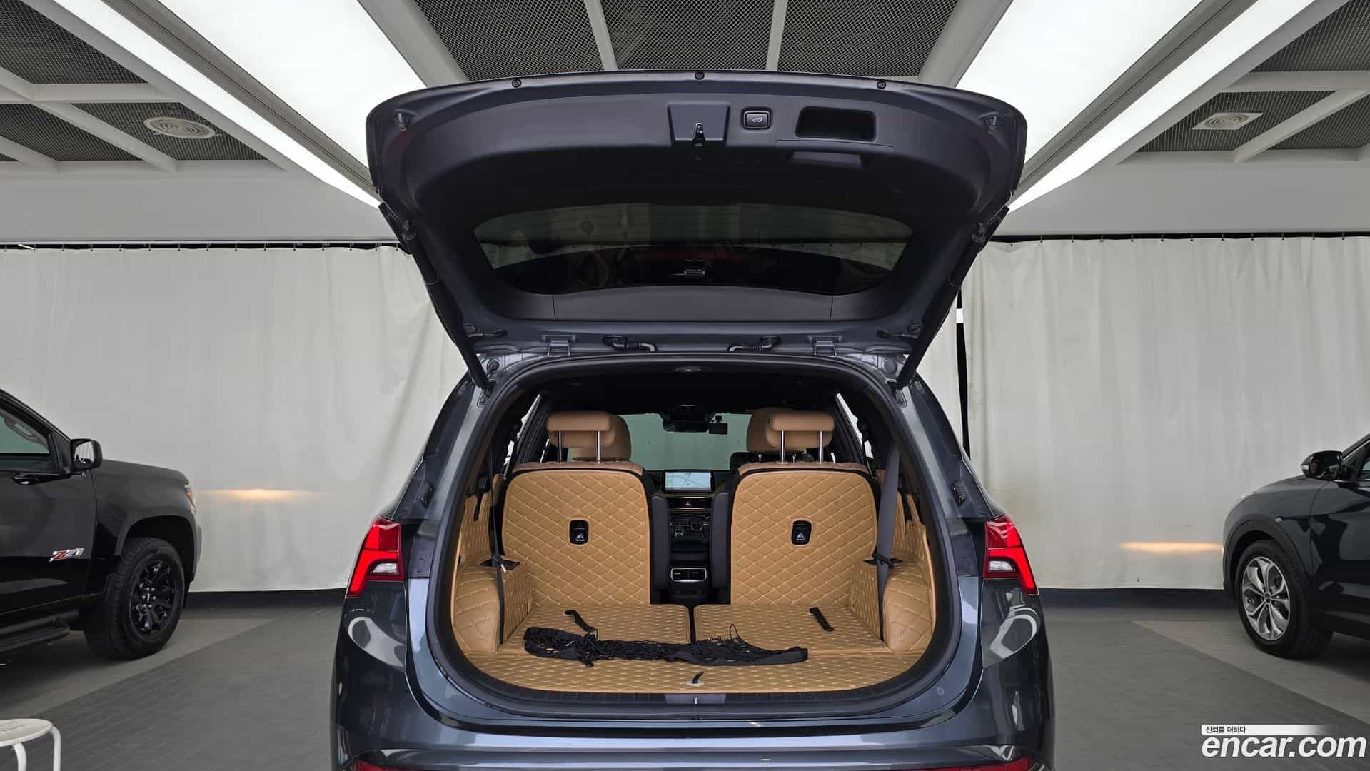 Santafe Hyundai 2023.0-OPTION-024