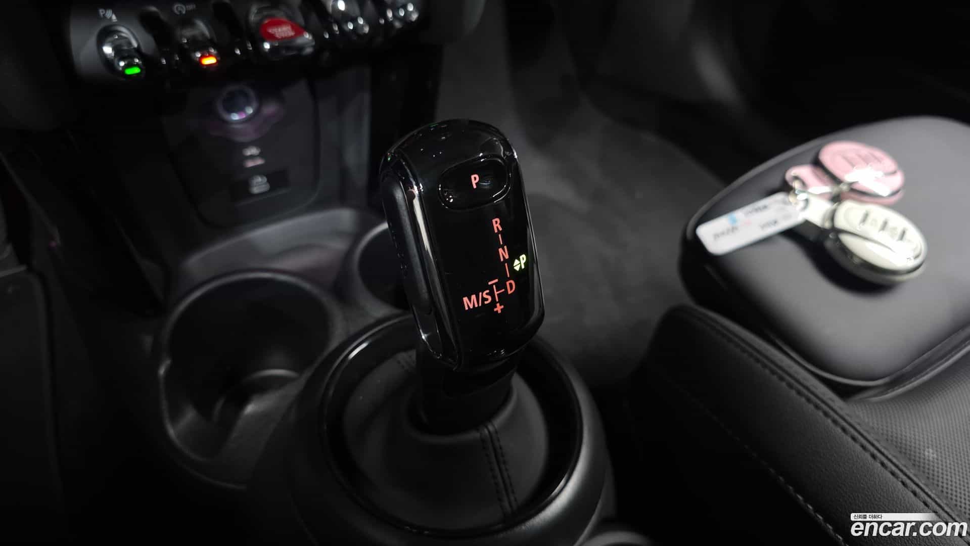 Cooper Mini 2023.9-INNER-009