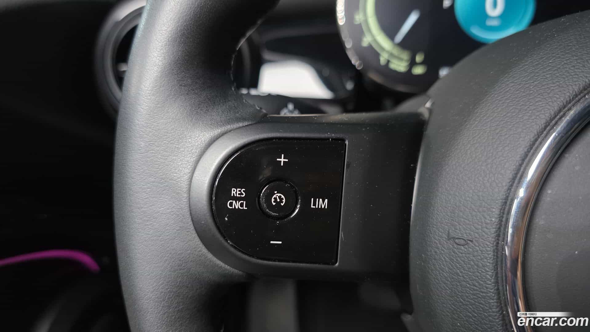 Cooper Mini 2023.9-OPTION-043