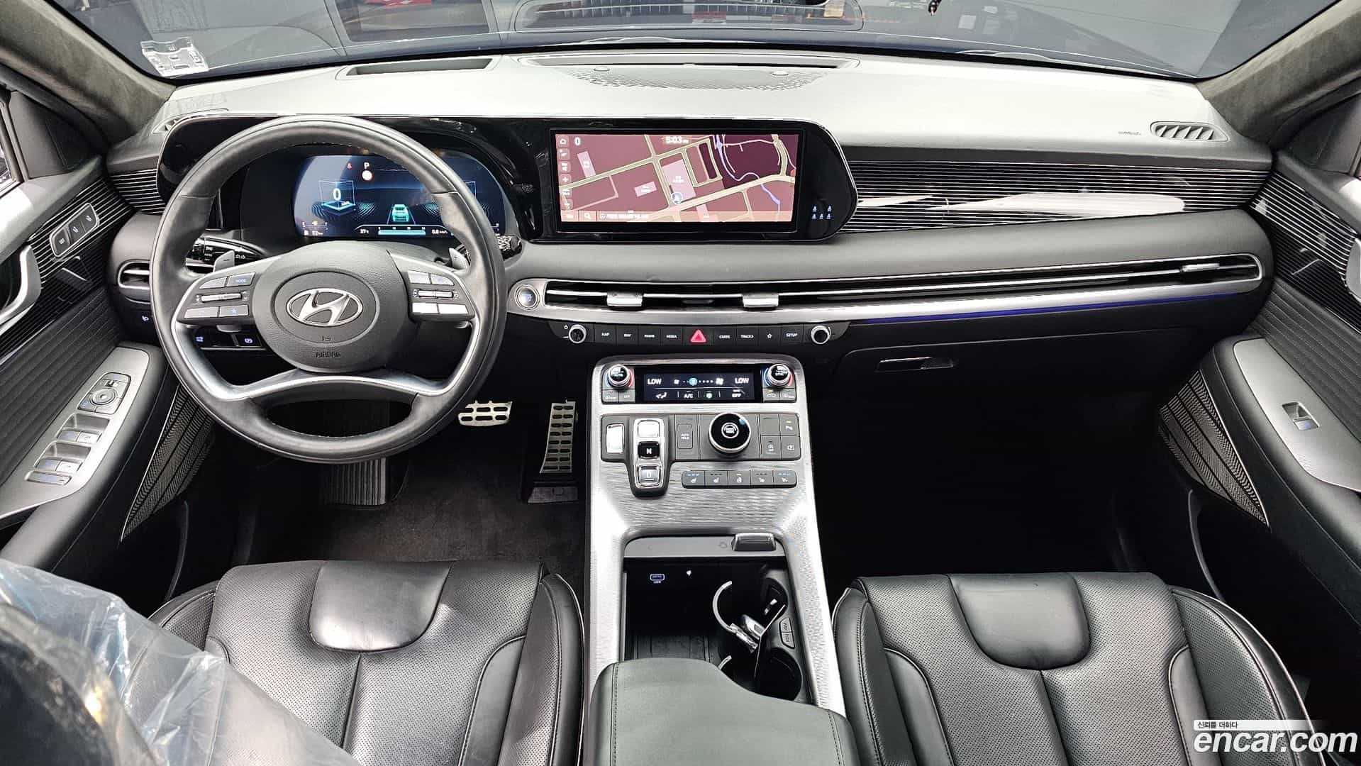 Palisade Hyundai 2023.1-INNER-007