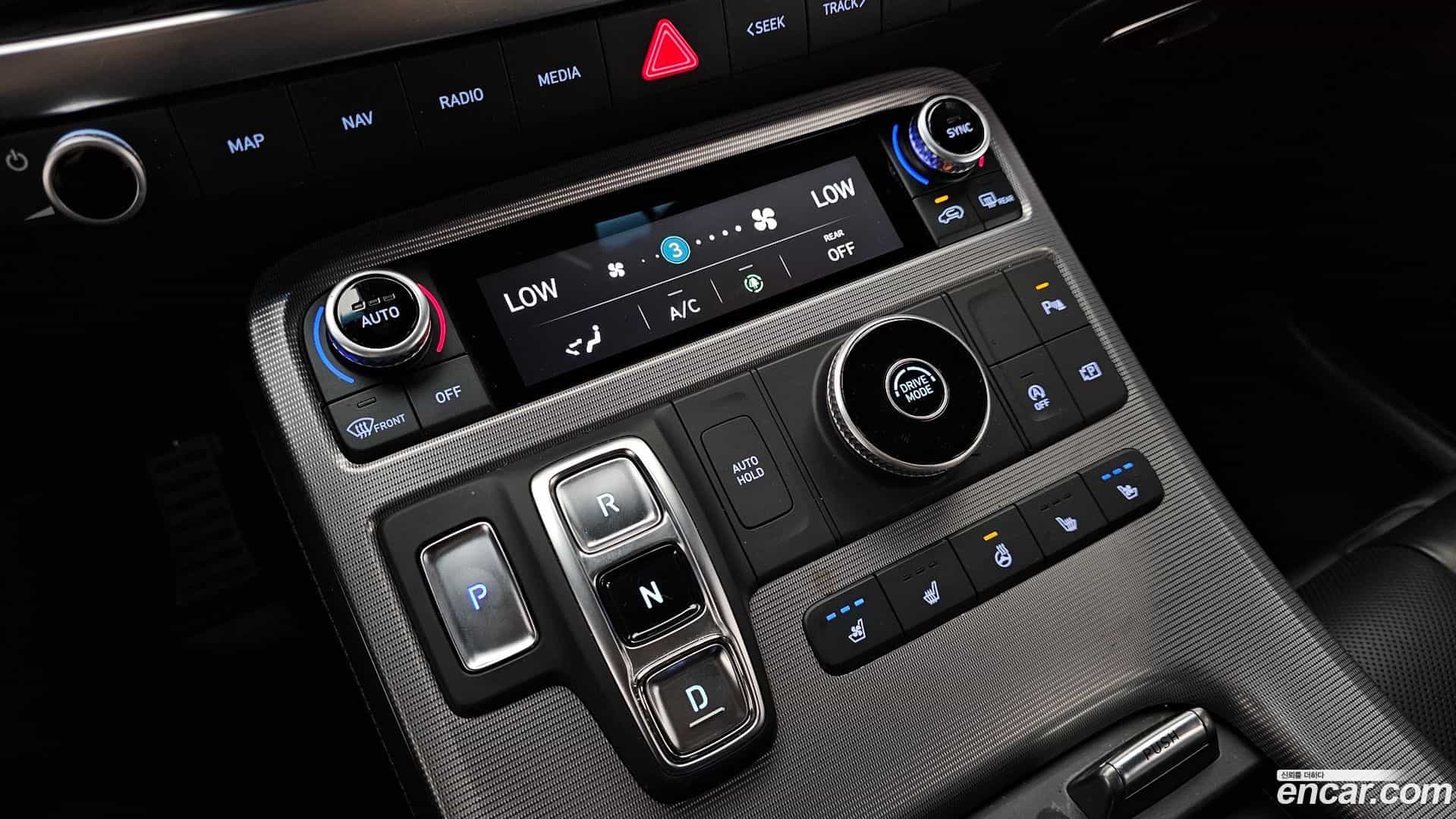Palisade Hyundai 2023.1-INNER-009