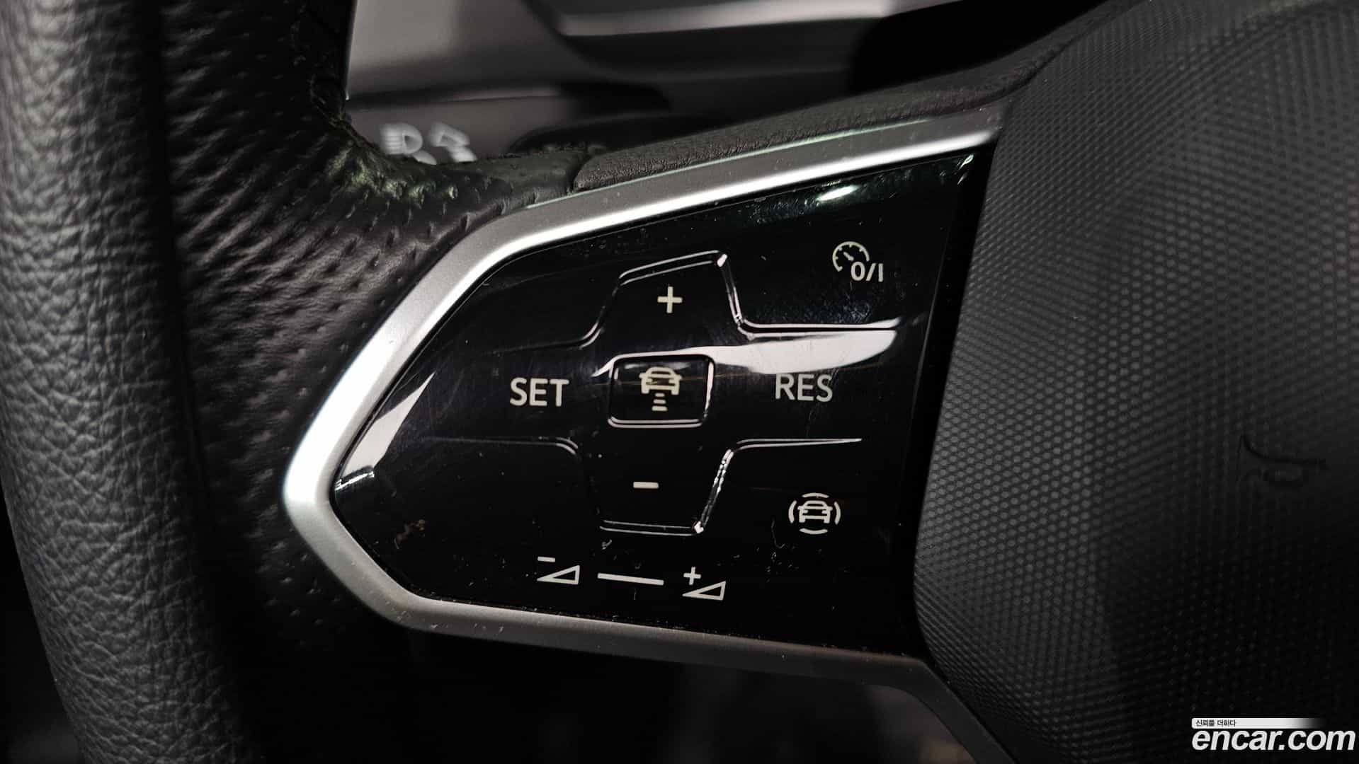 Tiguan Volkswagen 2018.5-OPTION-021