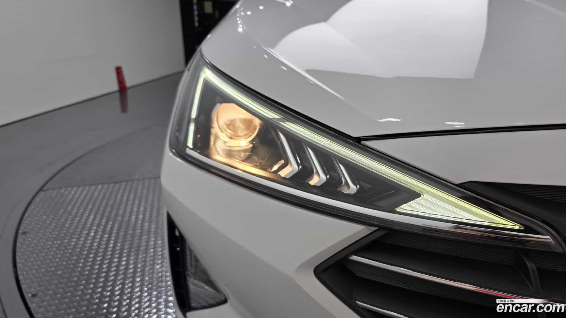 AVANTE Hyundai 2020.3-OUTER-032