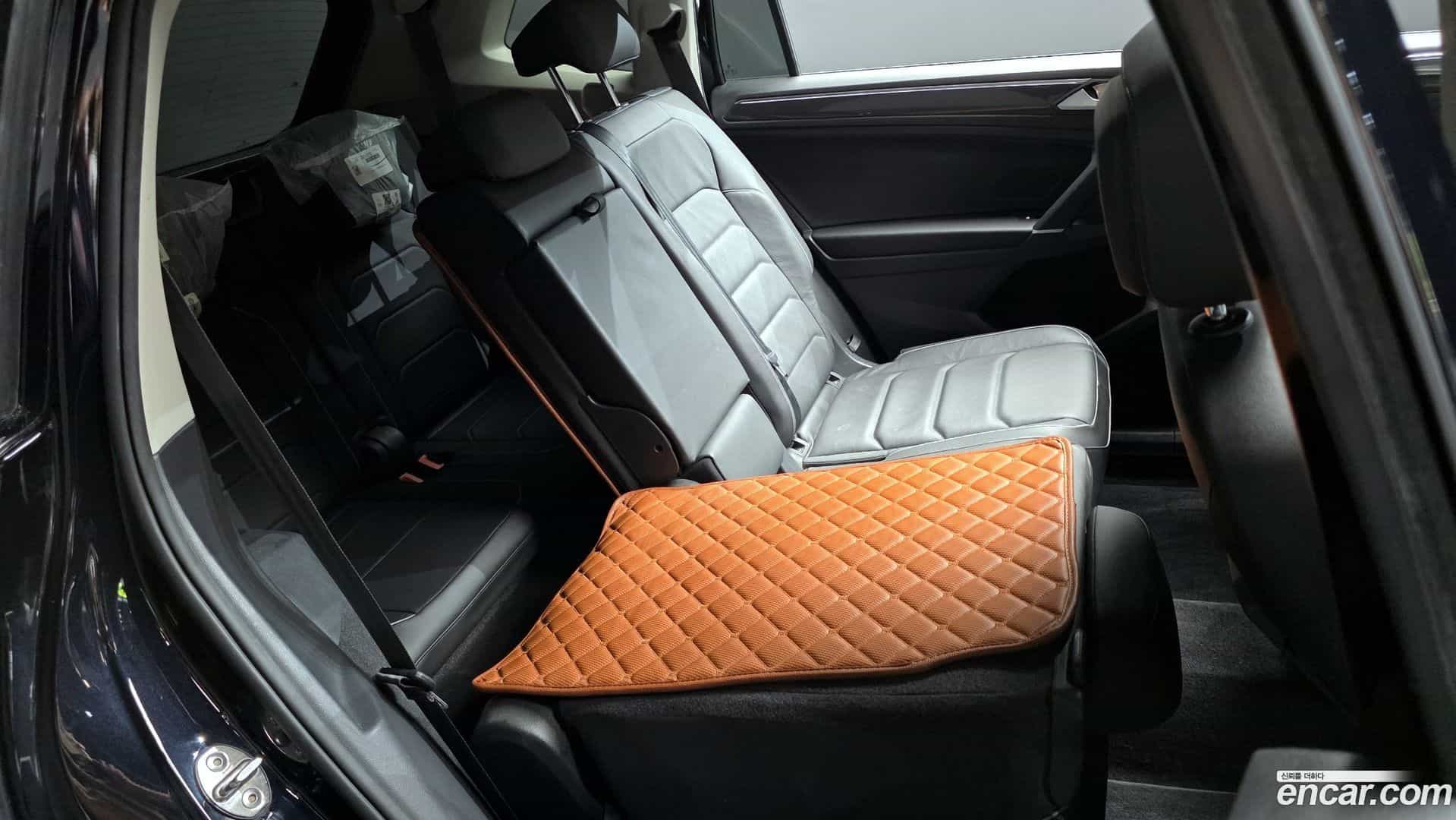 Tiguan Volkswagen 2020.11-OPTION-015