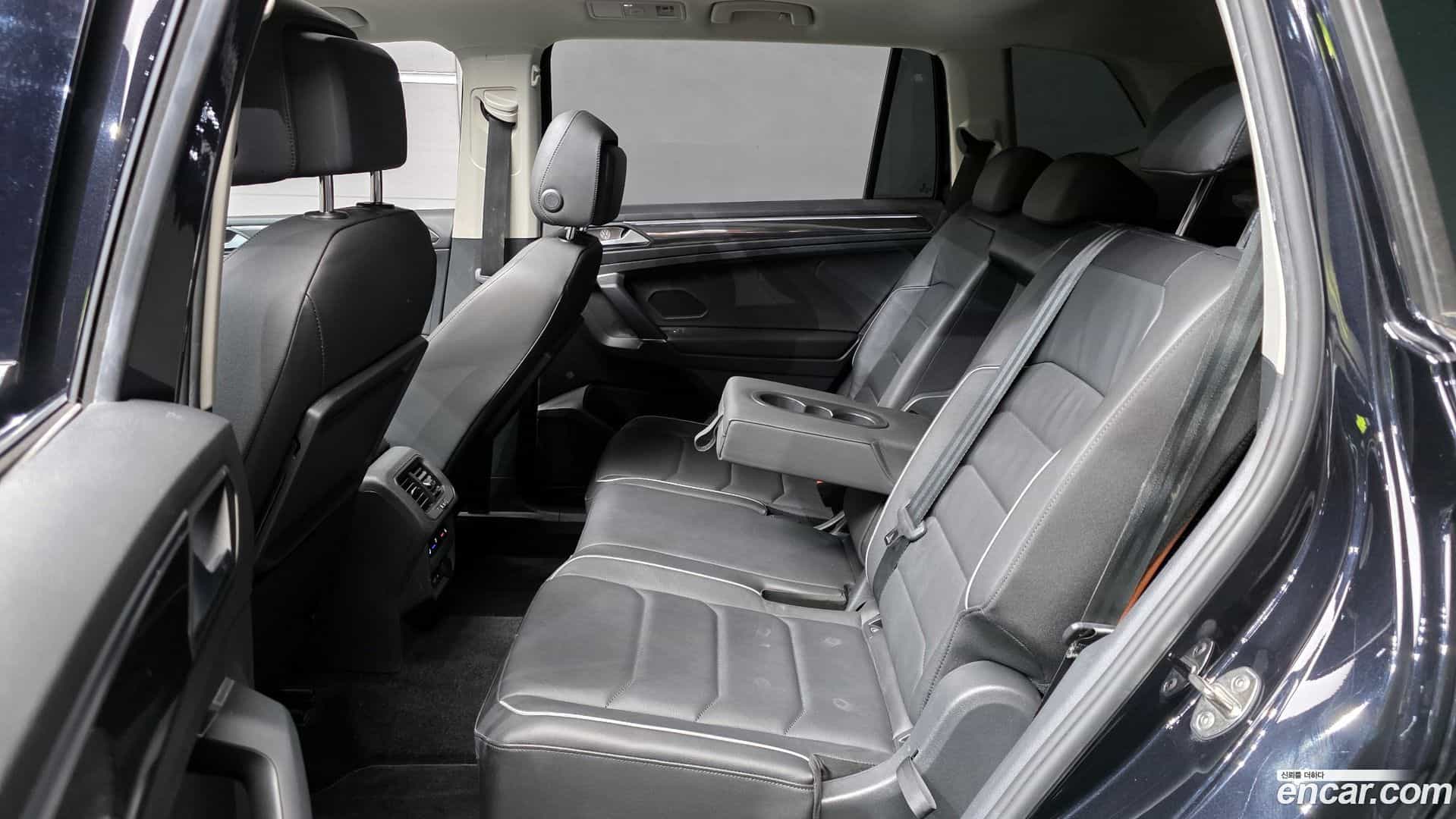 Tiguan Volkswagen 2020.11-OPTION-016