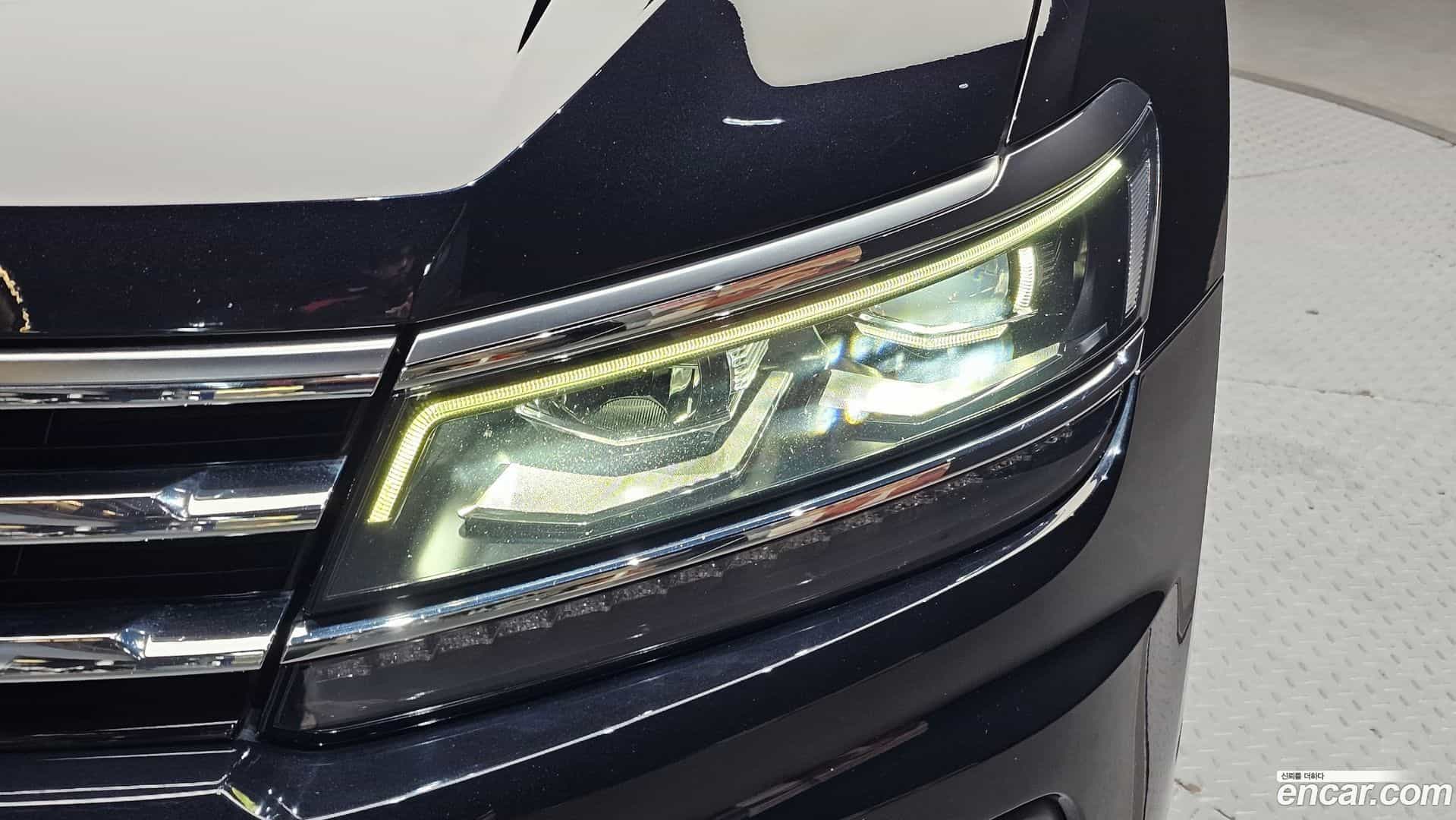 Tiguan Volkswagen 2020.11-OUTER-032