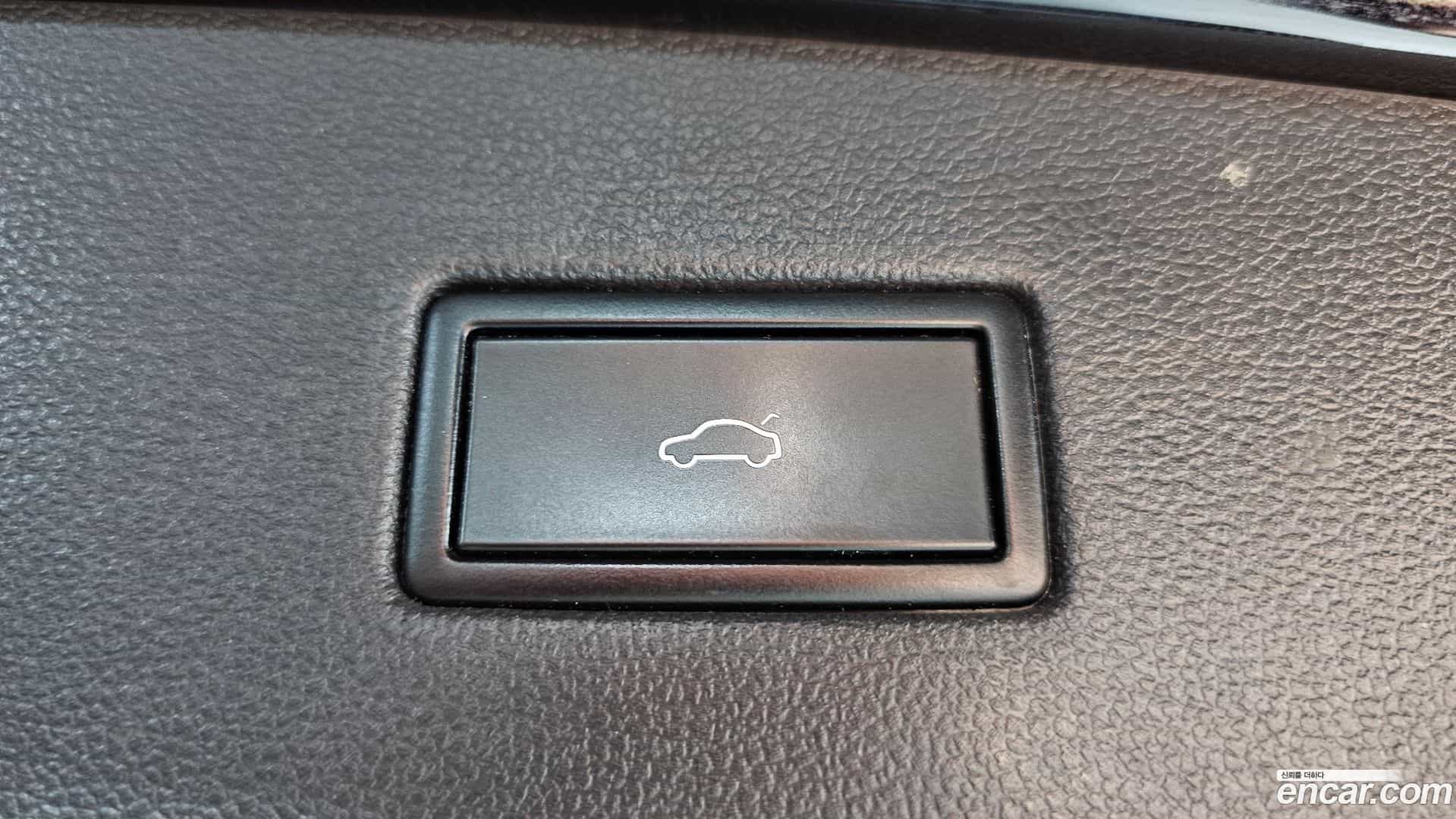 Tiguan Volkswagen 2020.11-OPTION-044