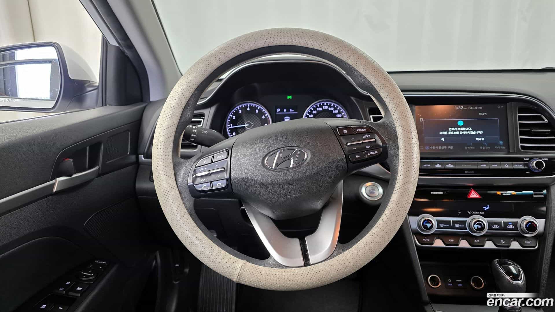 AVANTE Hyundai 2019.9-OPTION-016