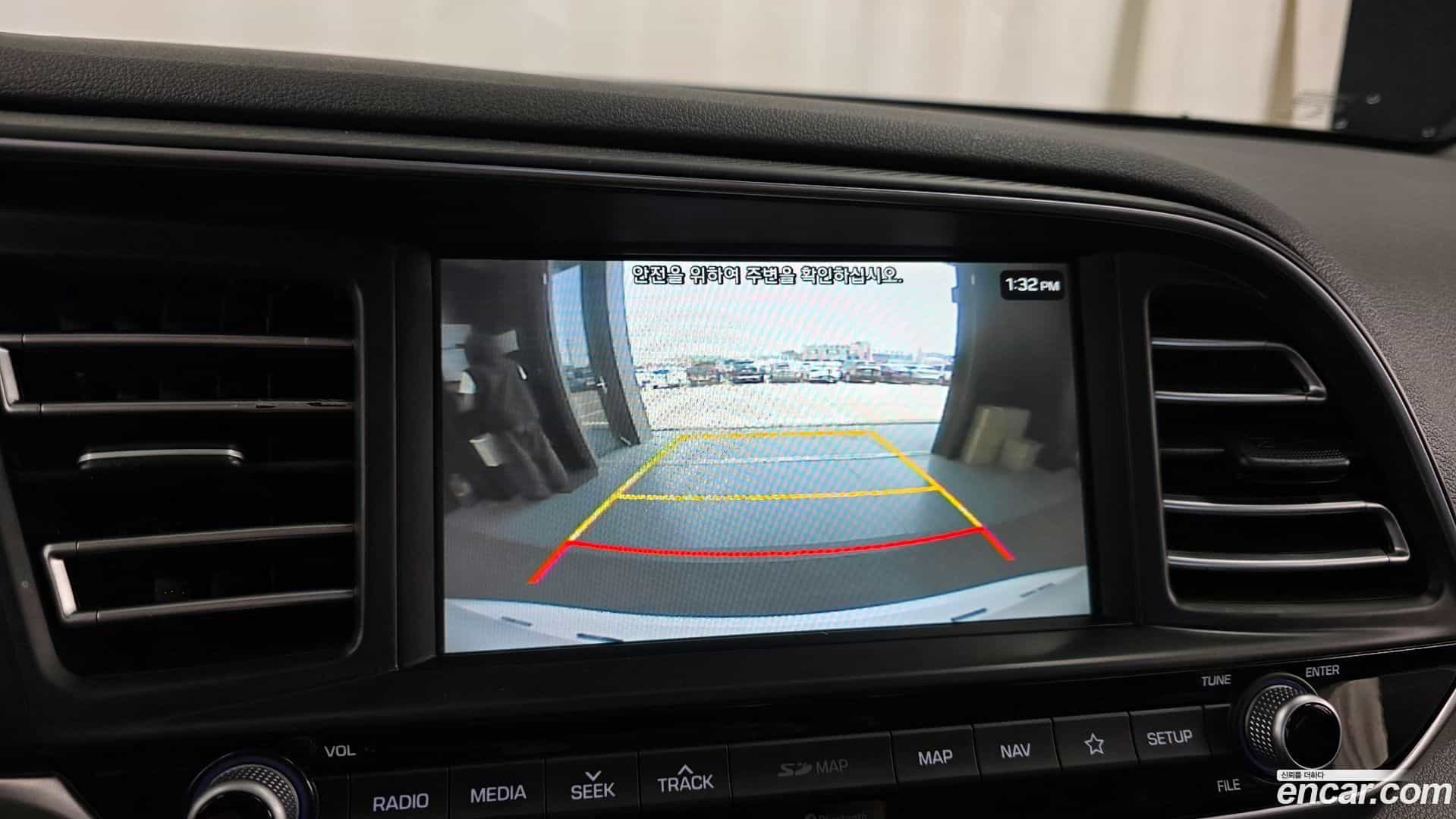 AVANTE Hyundai 2019.9-OPTION-018