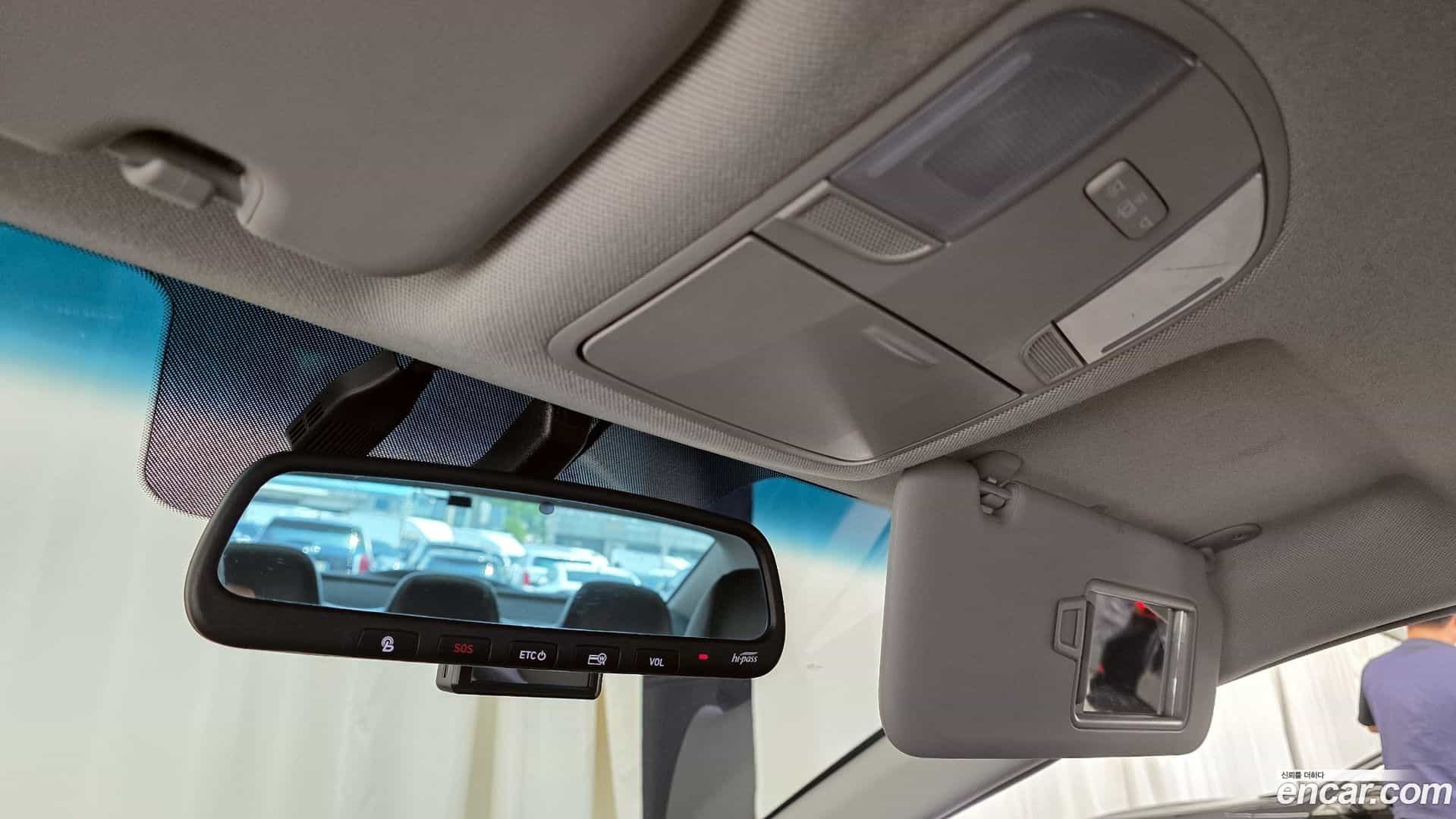AVANTE Hyundai 2019.9-OPTION-021