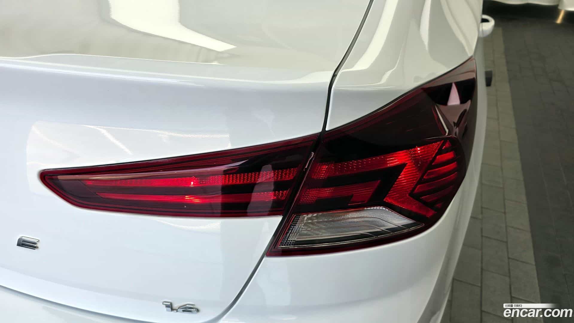 AVANTE Hyundai 2019.9-OUTER-033