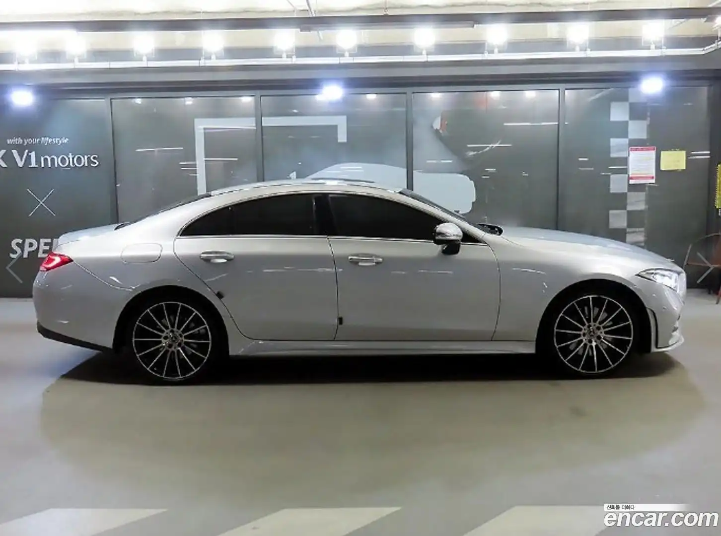 CLS-Class Mercedes-Benz 2018.10-OUTER-003