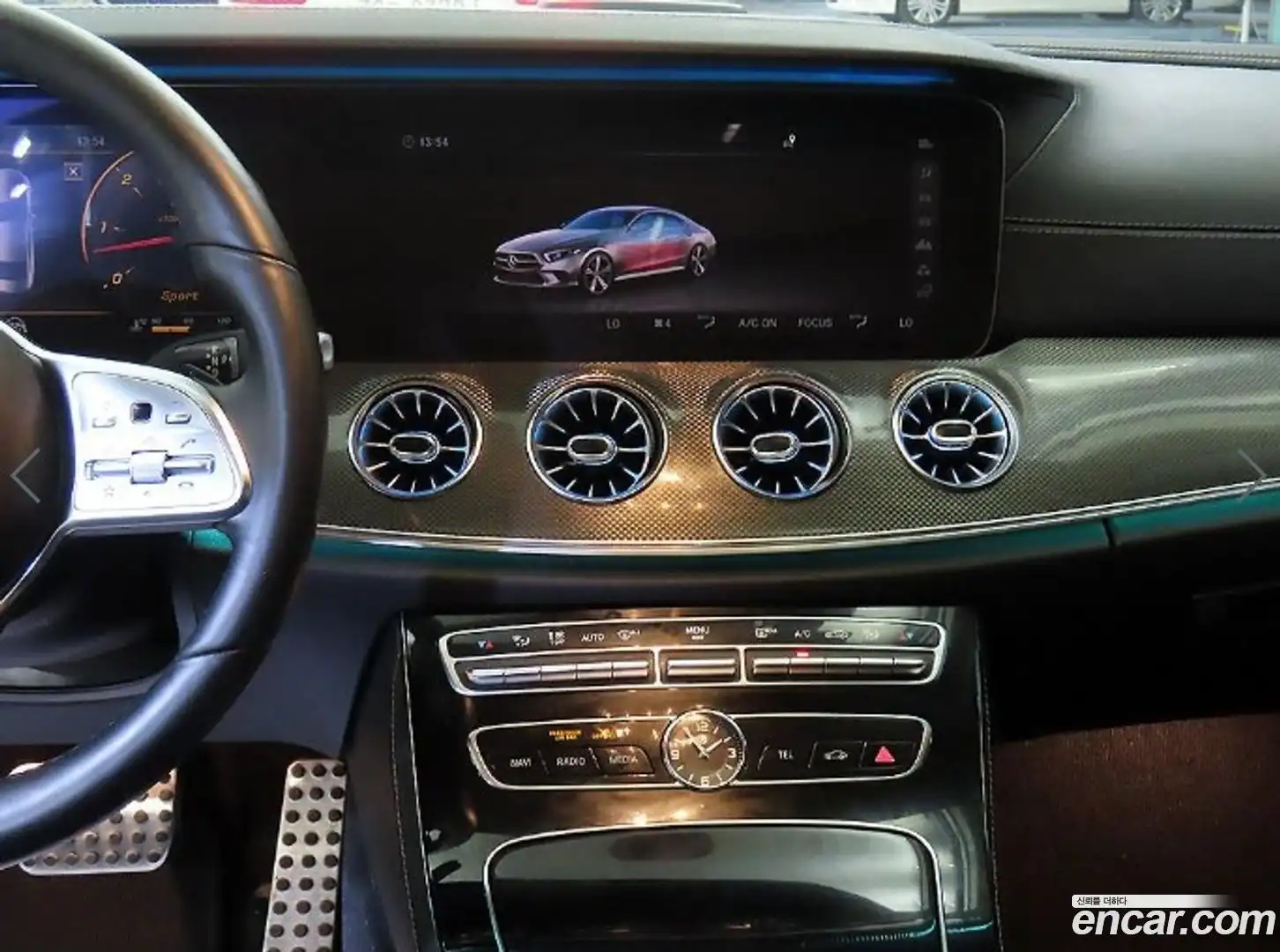 CLS-Class Mercedes-Benz 2018.10-OPTION-015