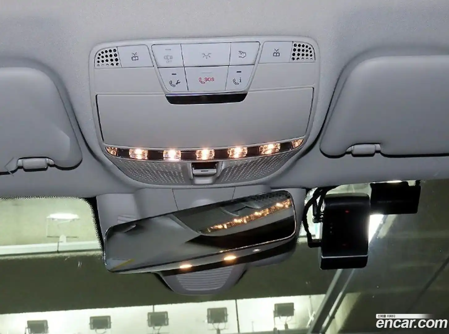 CLS-Class Mercedes-Benz 2018.10-OPTION-018