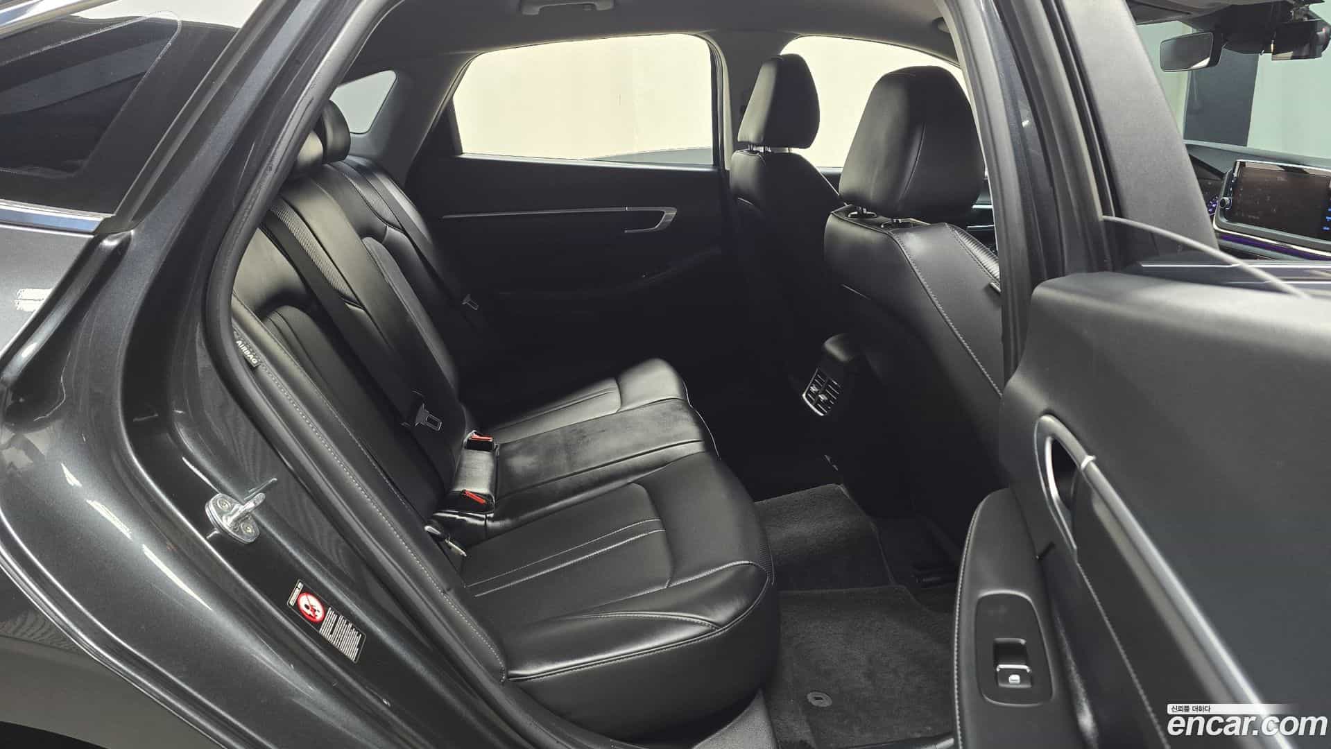 Sonata Hyundai 2022.2-OPTION-015