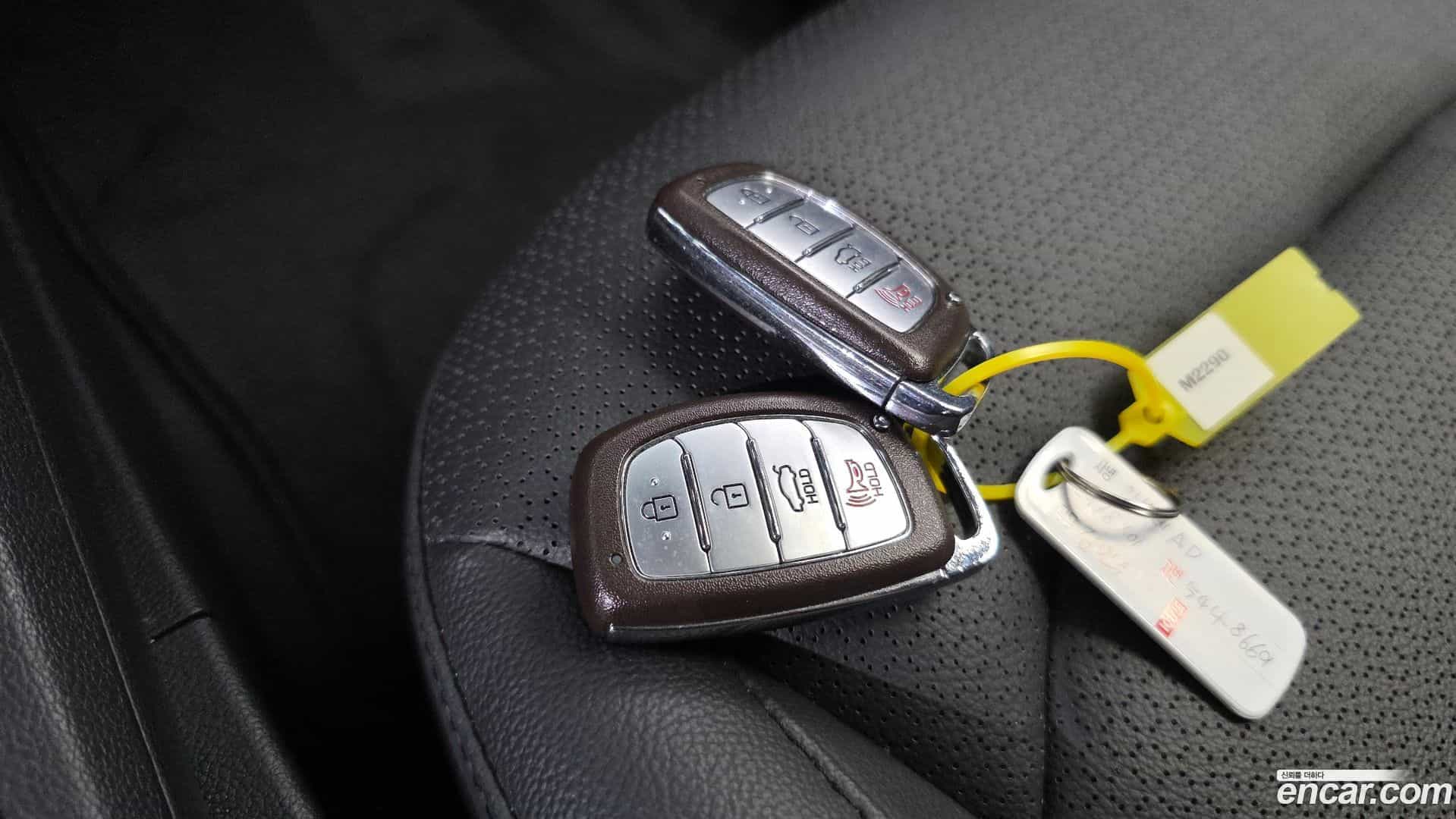 AVANTE Hyundai 2018.0-OPTION-024