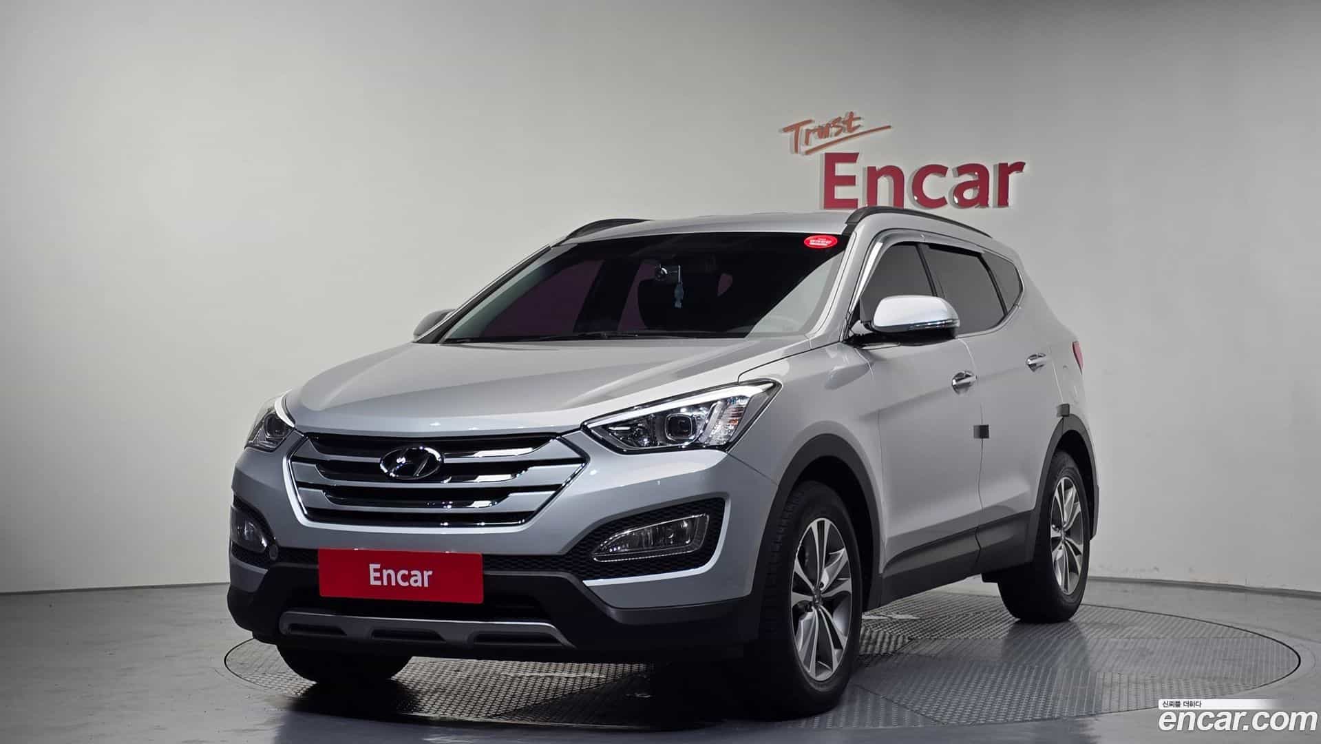 Santafe Hyundai 2015.6-OUTER-001