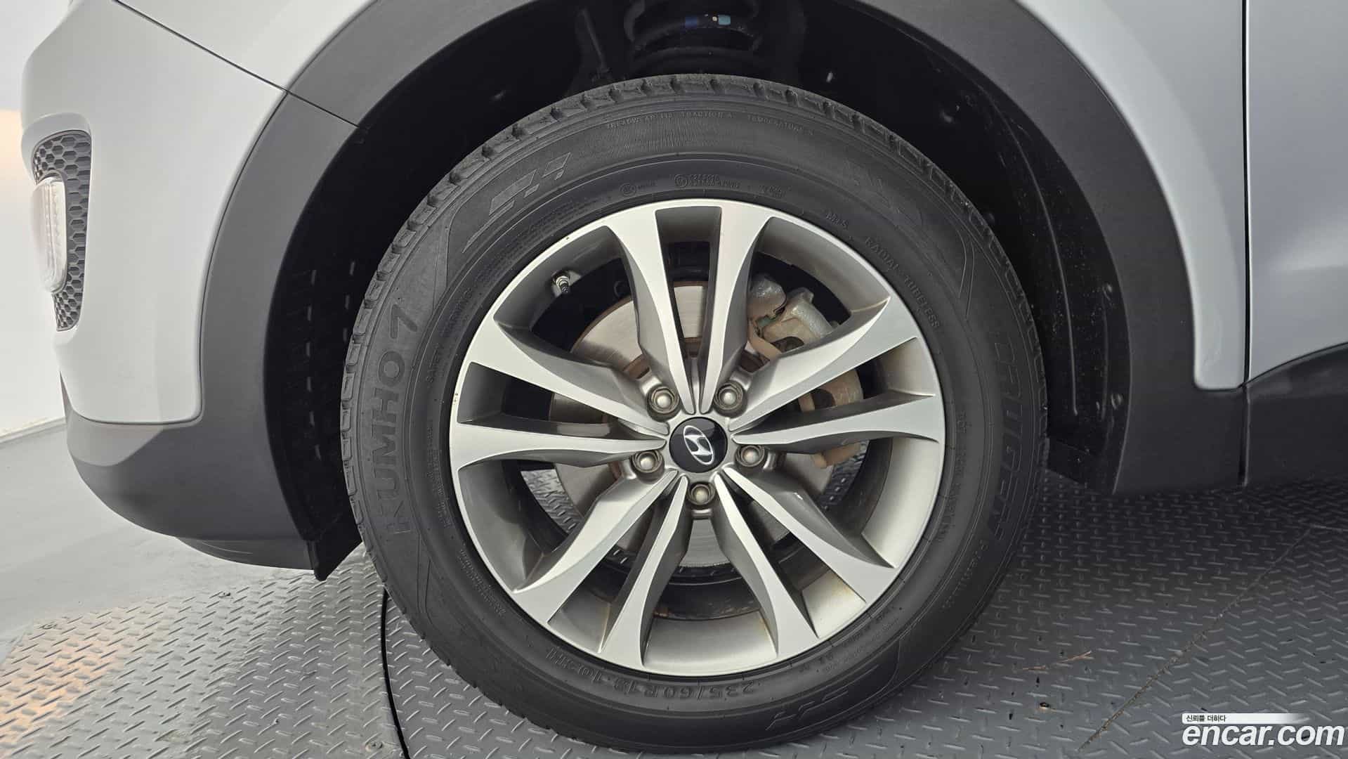 Santafe Hyundai 2015.6-OUTER-005