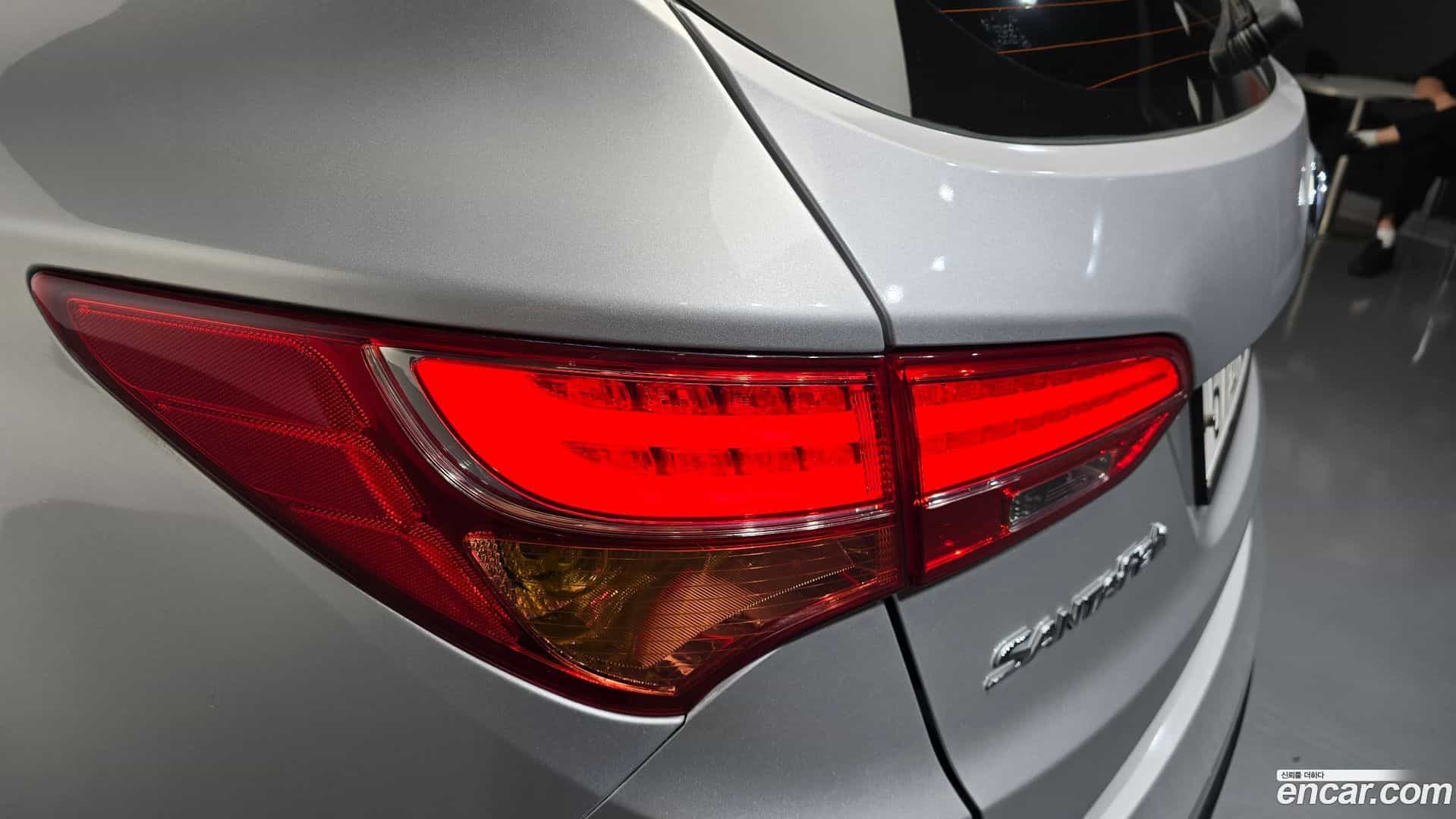 Santafe Hyundai 2015.6-OUTER-033