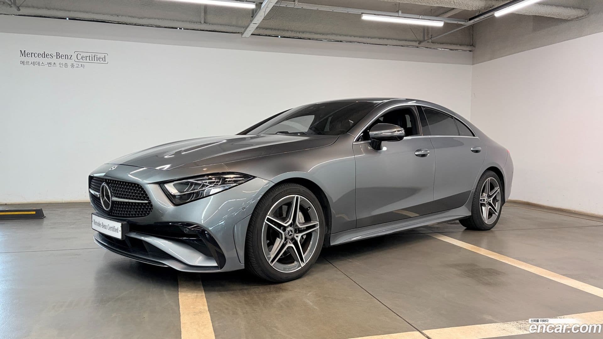 Main__Slider__Photo:CLS-Class Mercedes-Benz 2022.2-0