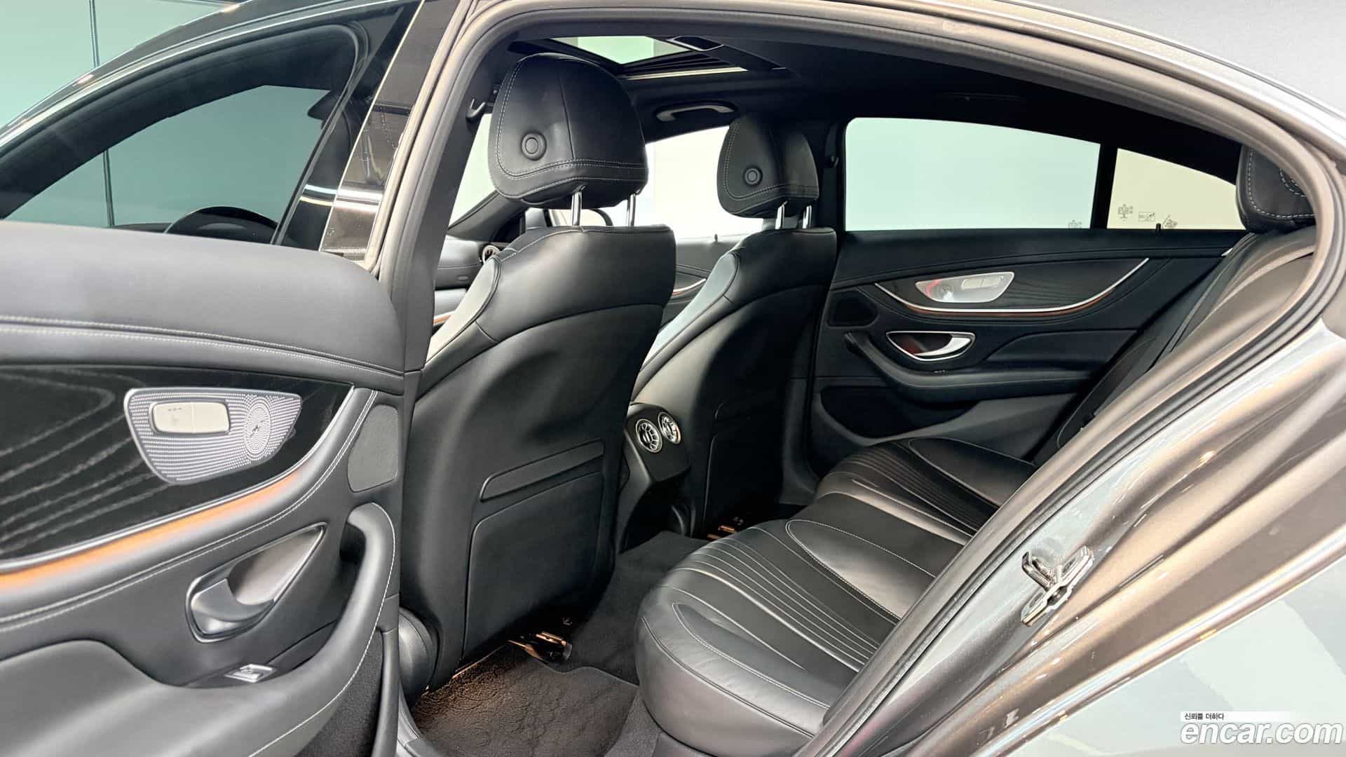 CLS-Class Mercedes-Benz 2022.2-OPTION-016