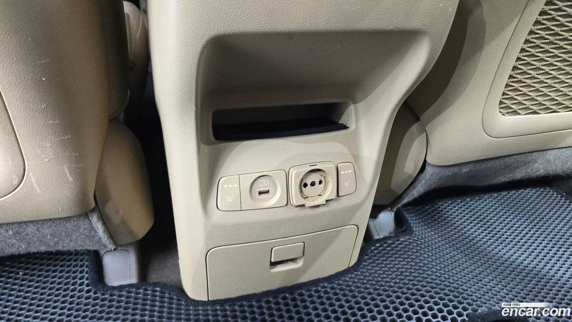 Canival Kia 2018.4-OPTION-022