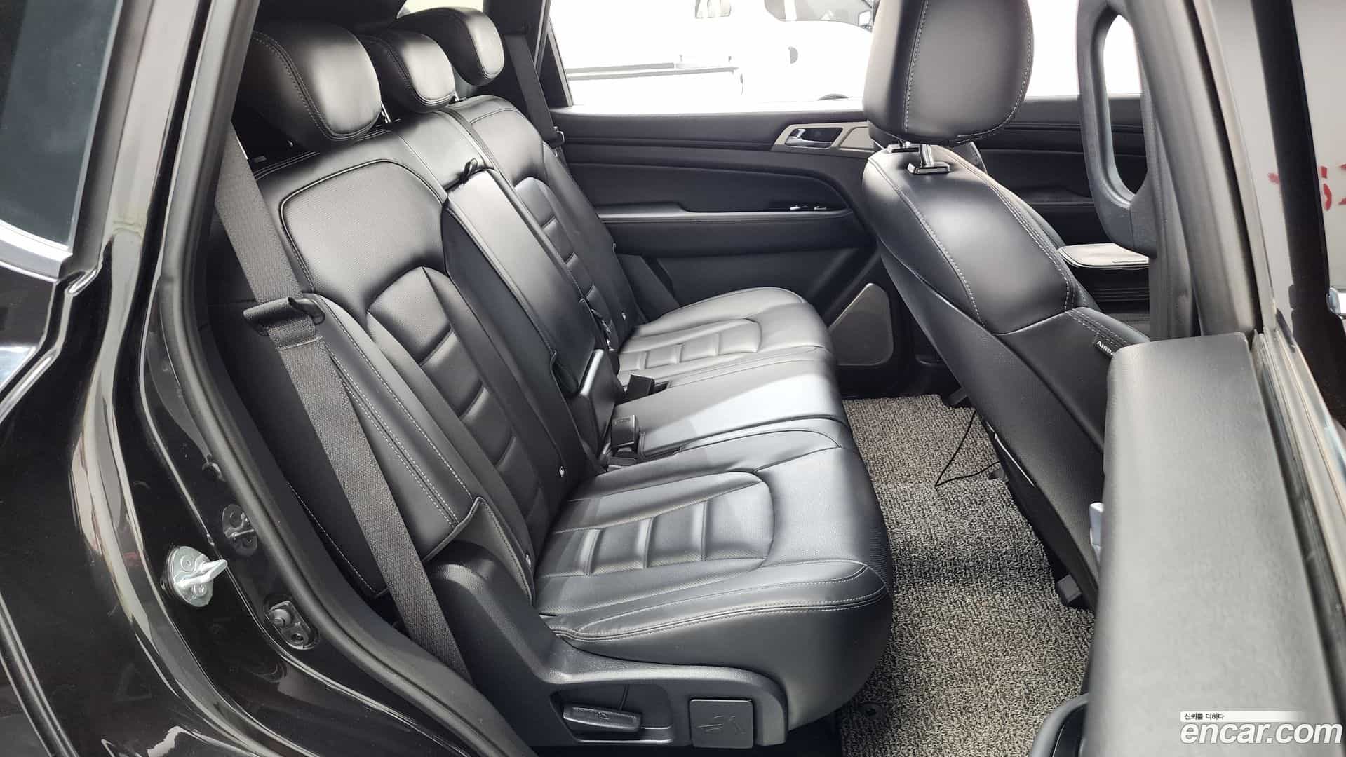 Rexton KG Mobility 2018.5-OPTION-015