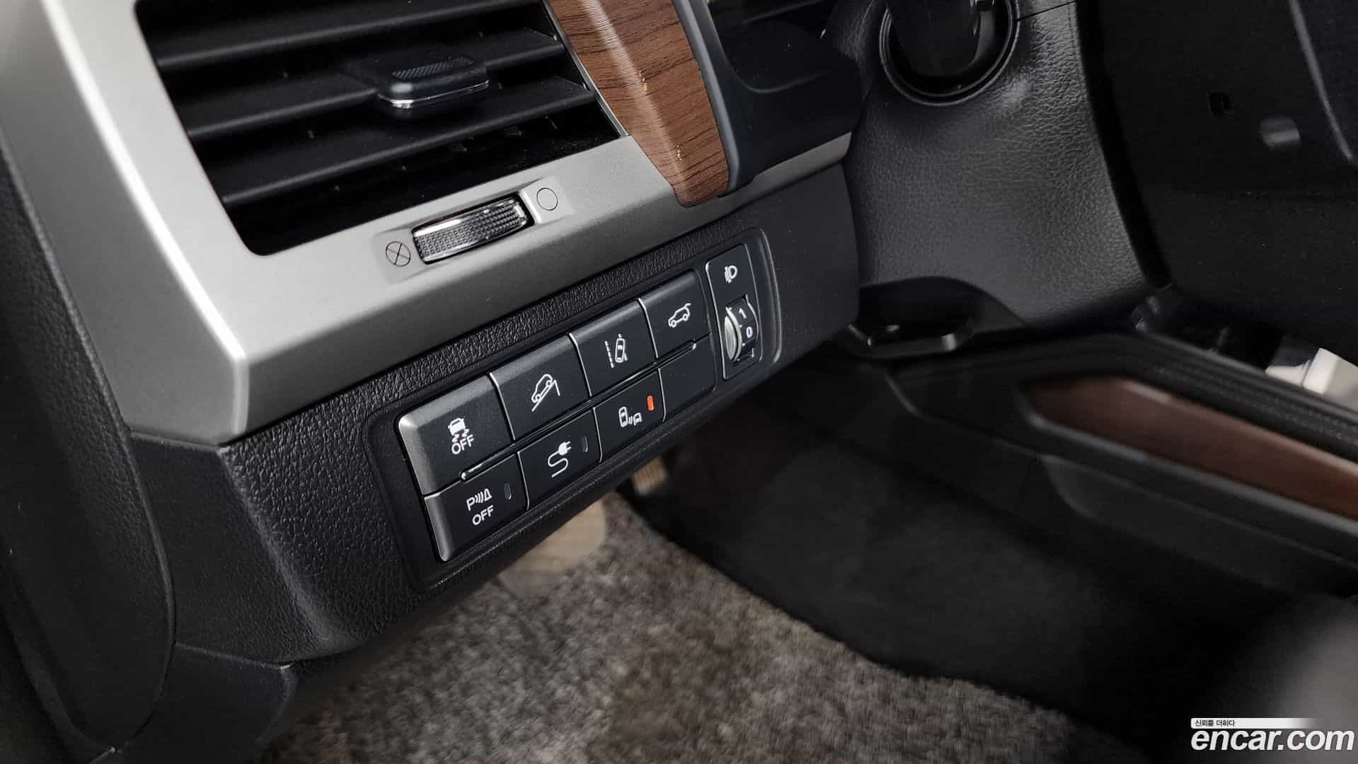 Rexton KG Mobility 2018.5-OPTION-024