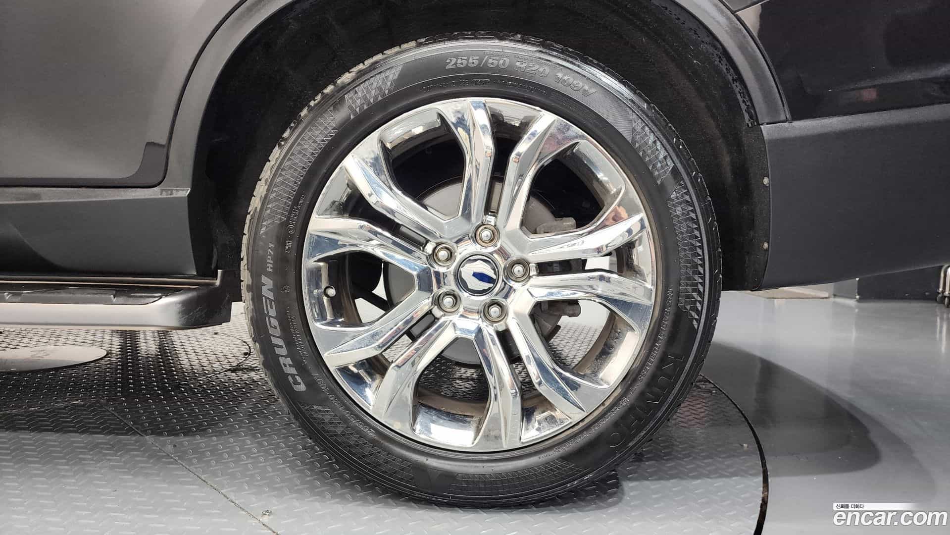 Rexton KG Mobility 2018.5-OUTER-031