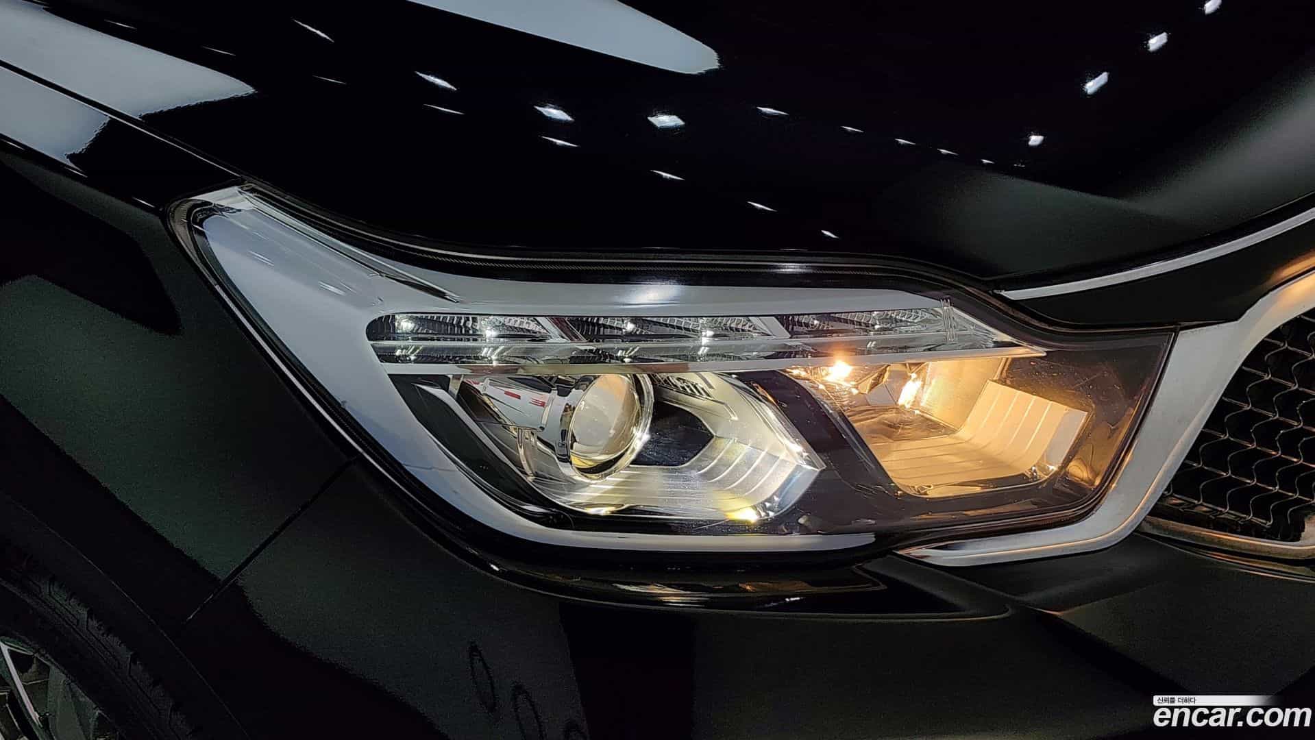 Rexton KG Mobility 2018.5-OUTER-032