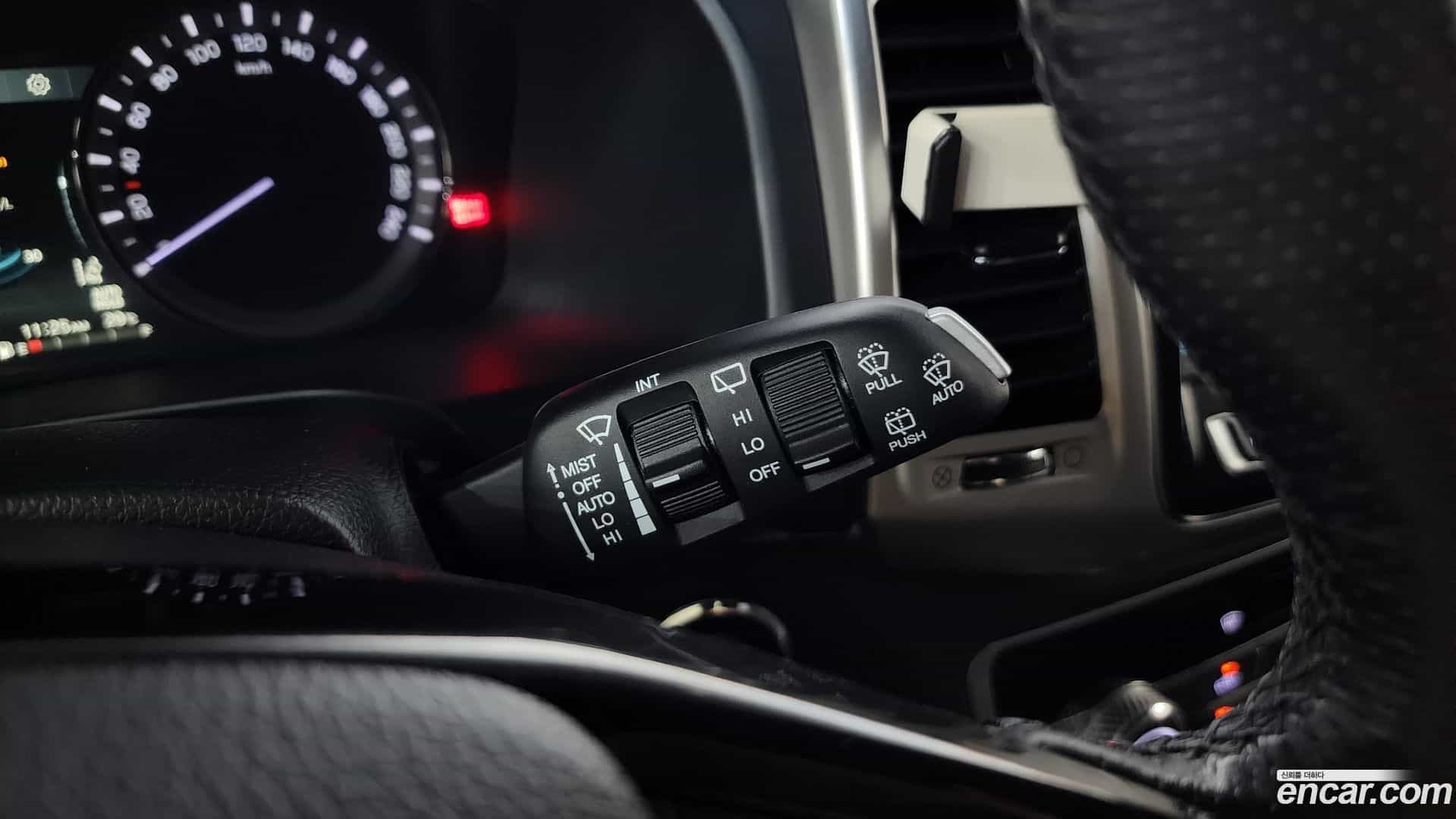 Rexton KG Mobility 2018.5-OPTION-040