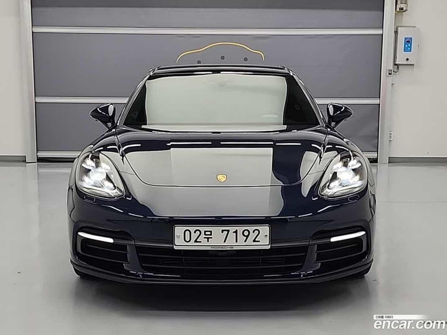 Panamera Porsche 2017.11-OUTER-001