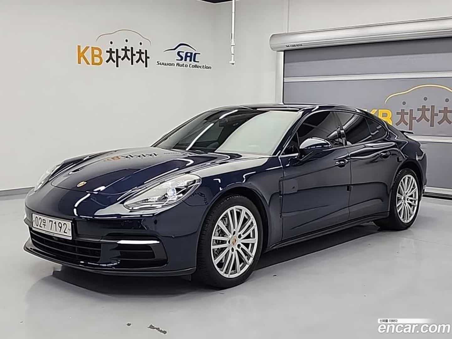 Panamera Porsche 2017.11-OUTER-002