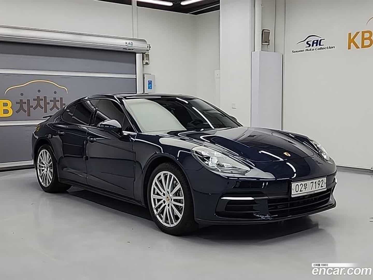 Panamera Porsche 2017.11-OUTER-004