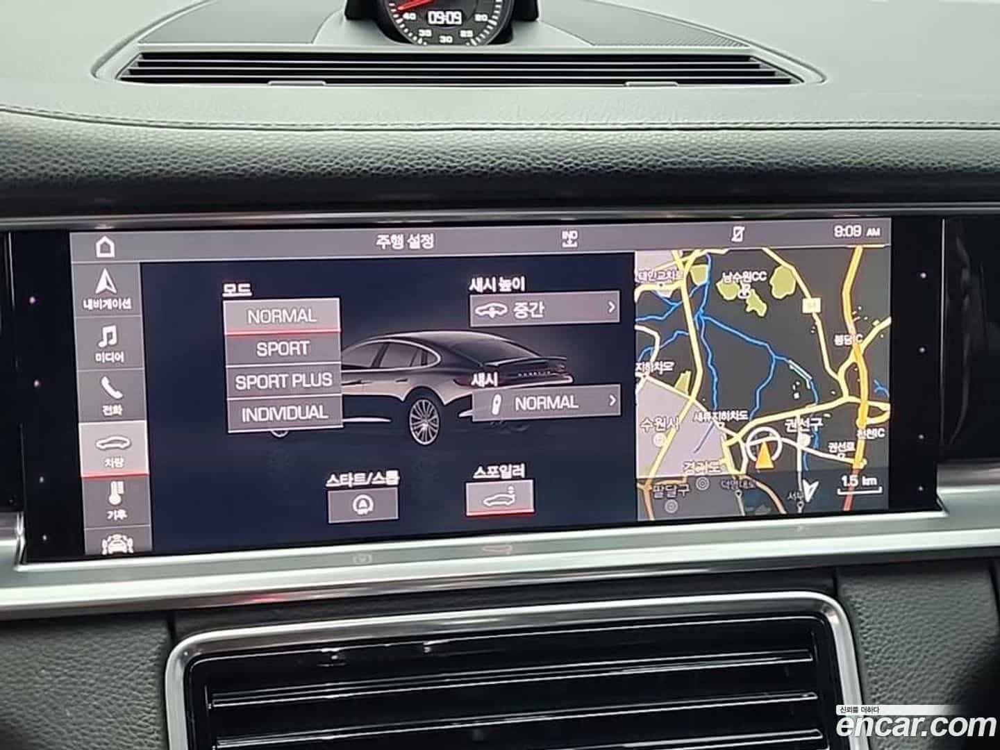 Panamera Porsche 2017.11-OPTION-020