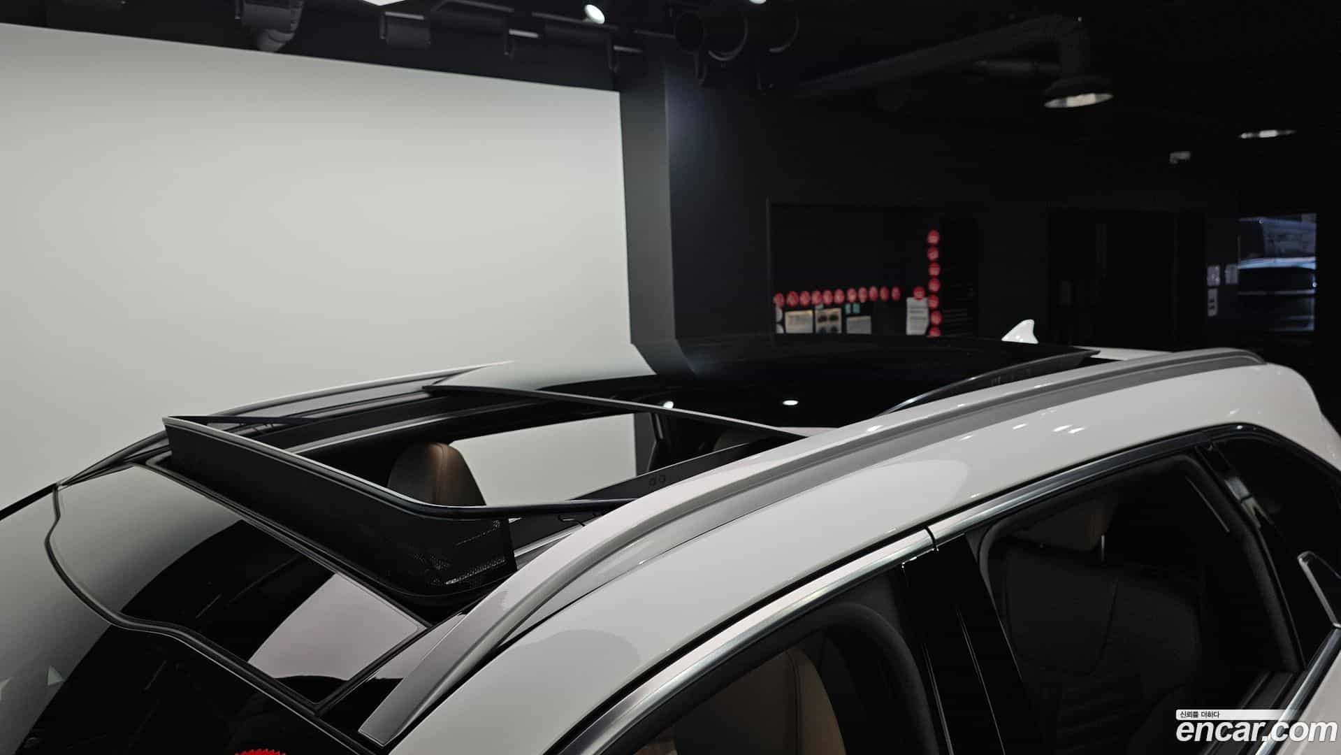 Sorento Kia 2025.11-OPTION-023