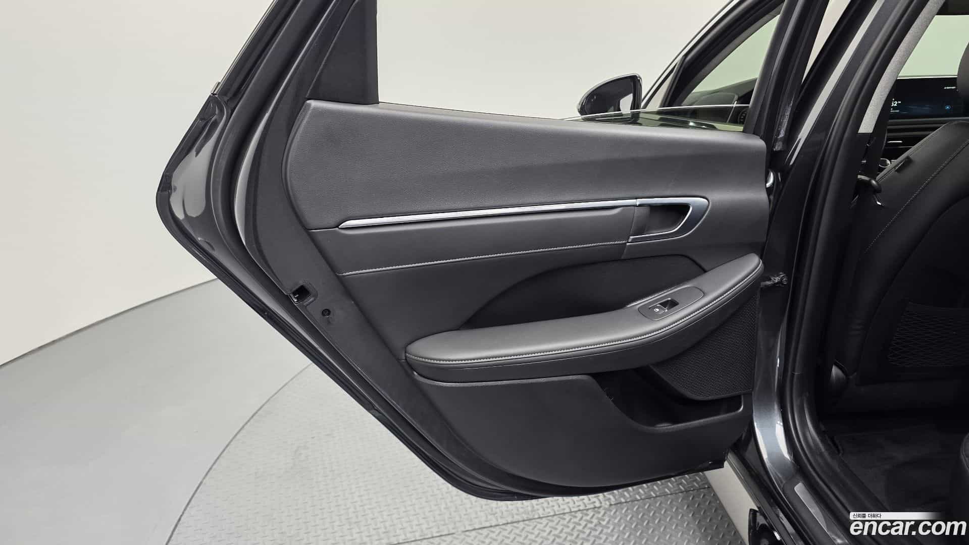 Sonata Hyundai 2022.11-INNER-035
