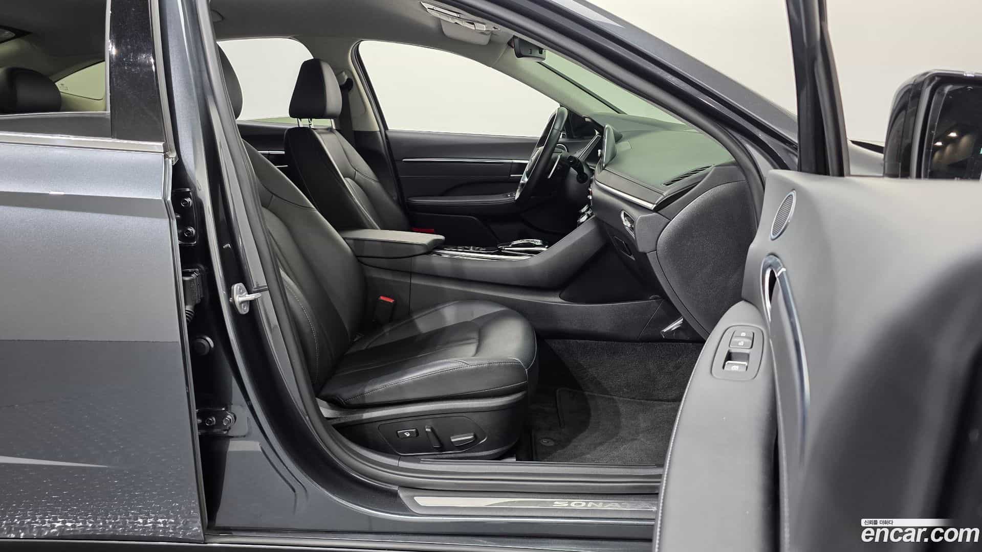 Sonata Hyundai 2022.11-INNER-036