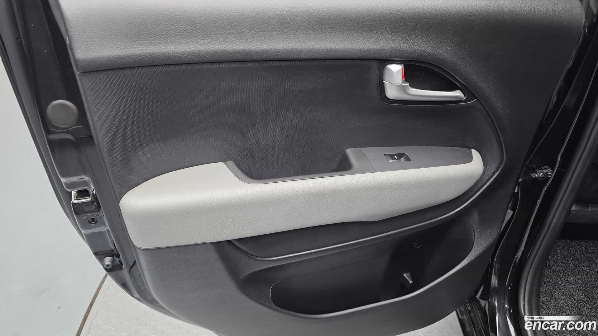 RAY Kia 2022.8-INNER-035